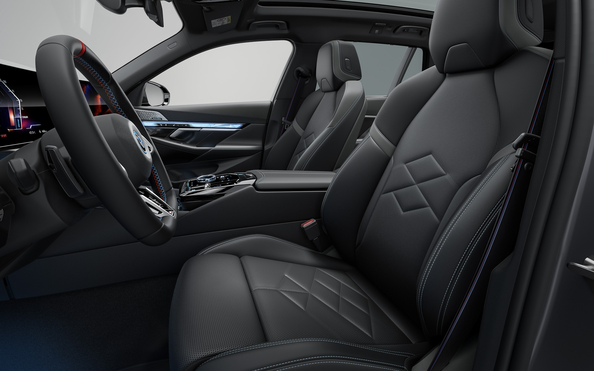 「パノラマ・ガラス・サンルーフ」は「i5 eDrive35L」以外のモデルにオプション設定。i5 eDrive35Lは「スカイ・ラウンジ・パノラマ・ガラス・サンルーフ」を標準装備する