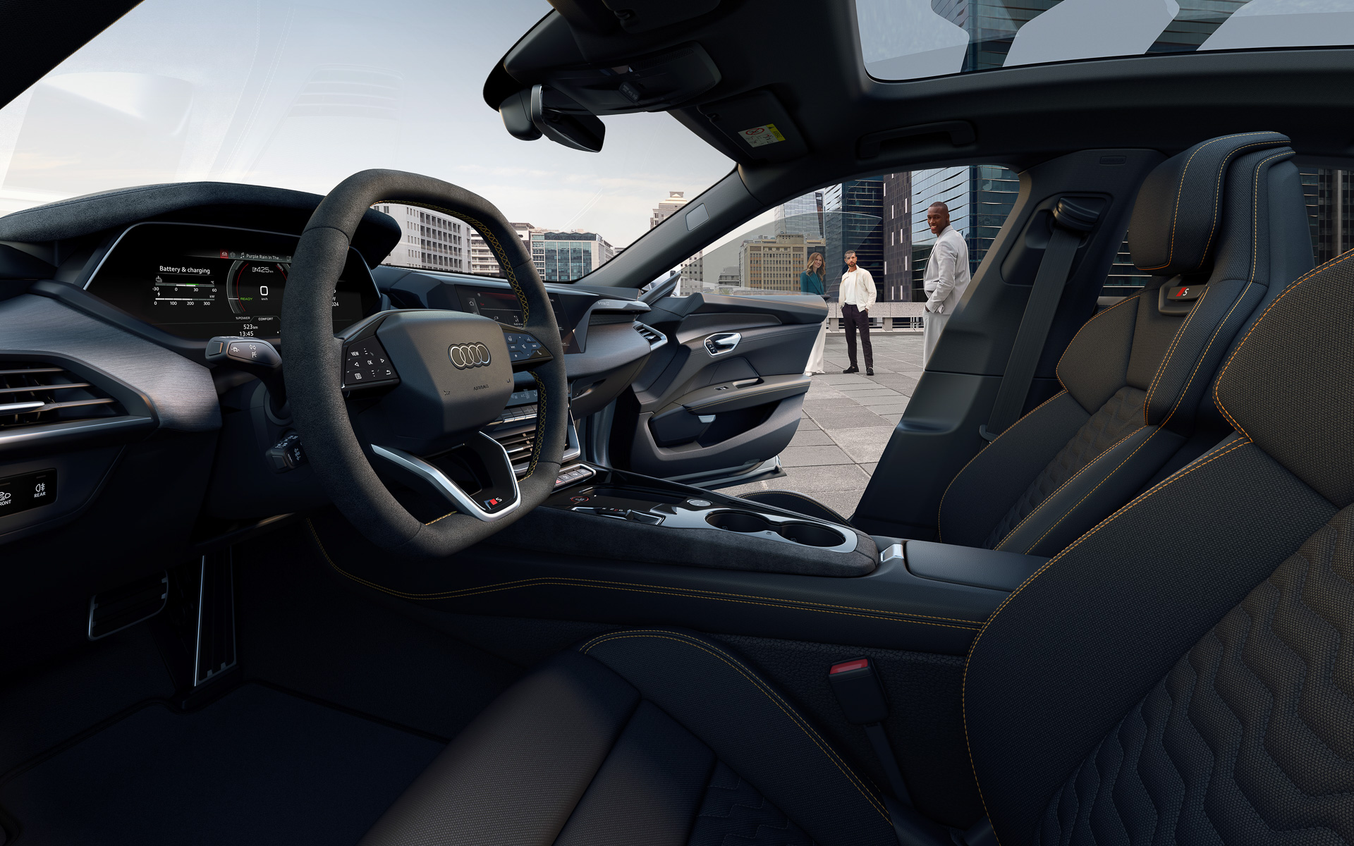 上下がフラットな形状の新しいステアリングホイールを採用。フロントシートはホールド性を高めた「スポーツシートプラス」となる