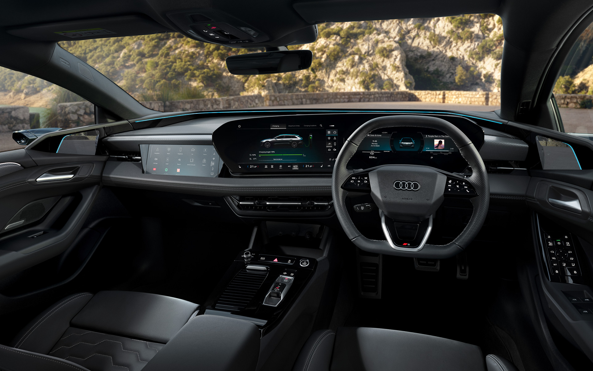 ドアからダッシュボードを経由して逆サイドのドアまで機能的な素材でカバーする「ソフトラップ」を採用