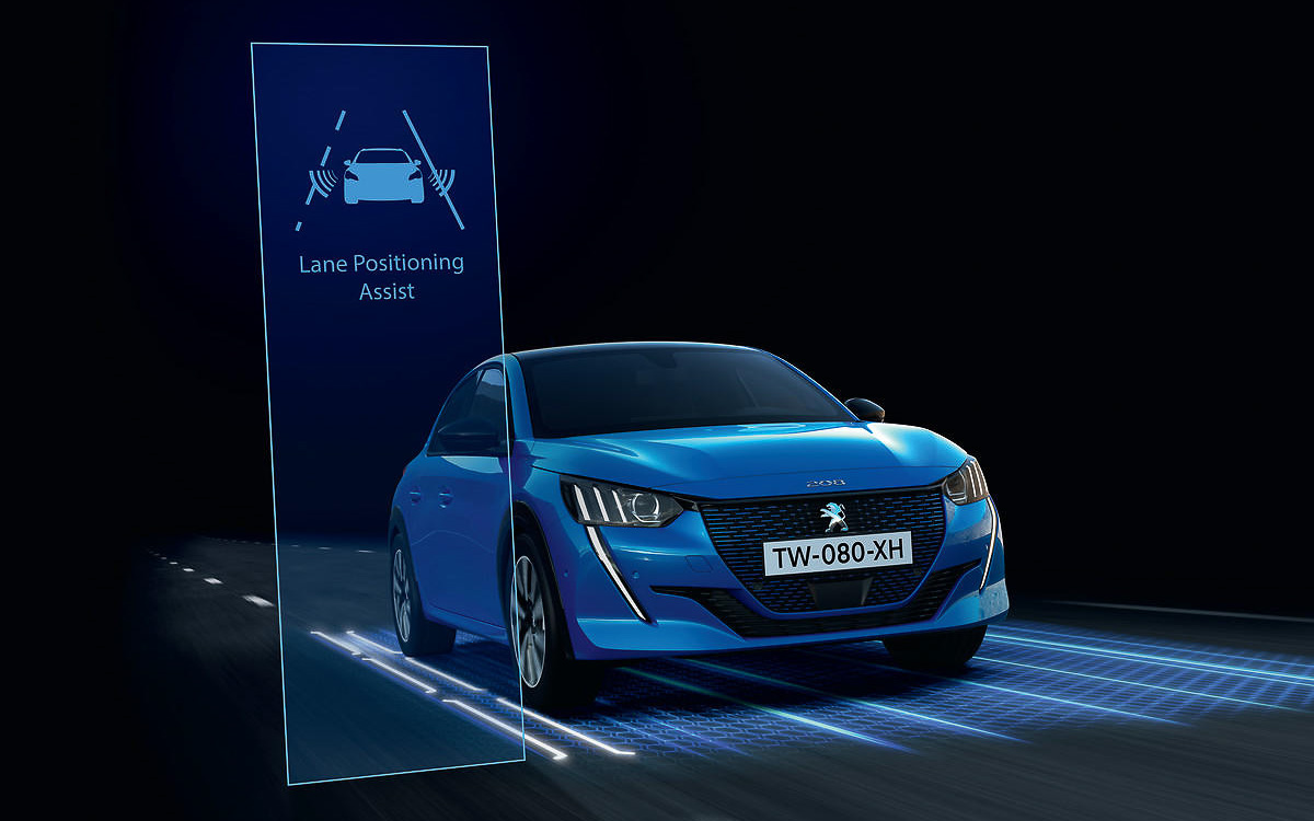 「レーンポジショニングアシスト」の作動イメージ