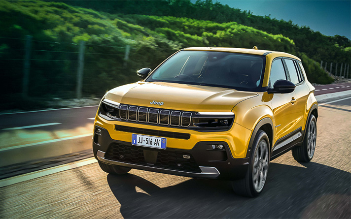 ジープ「アベンジャー」