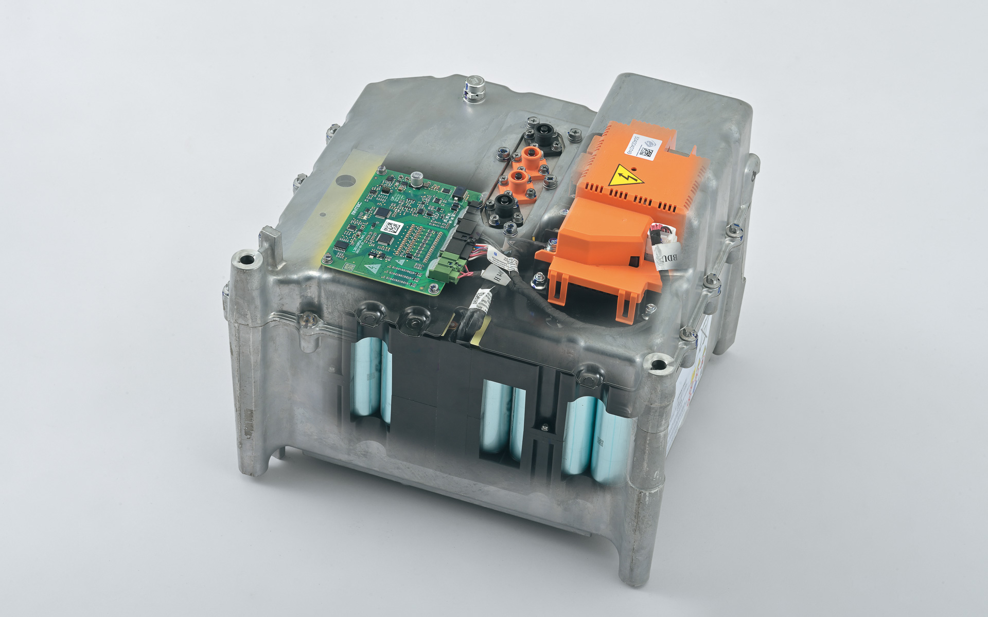 二輪BEV世界戦略車第1弾となるスクーター「e-Address」