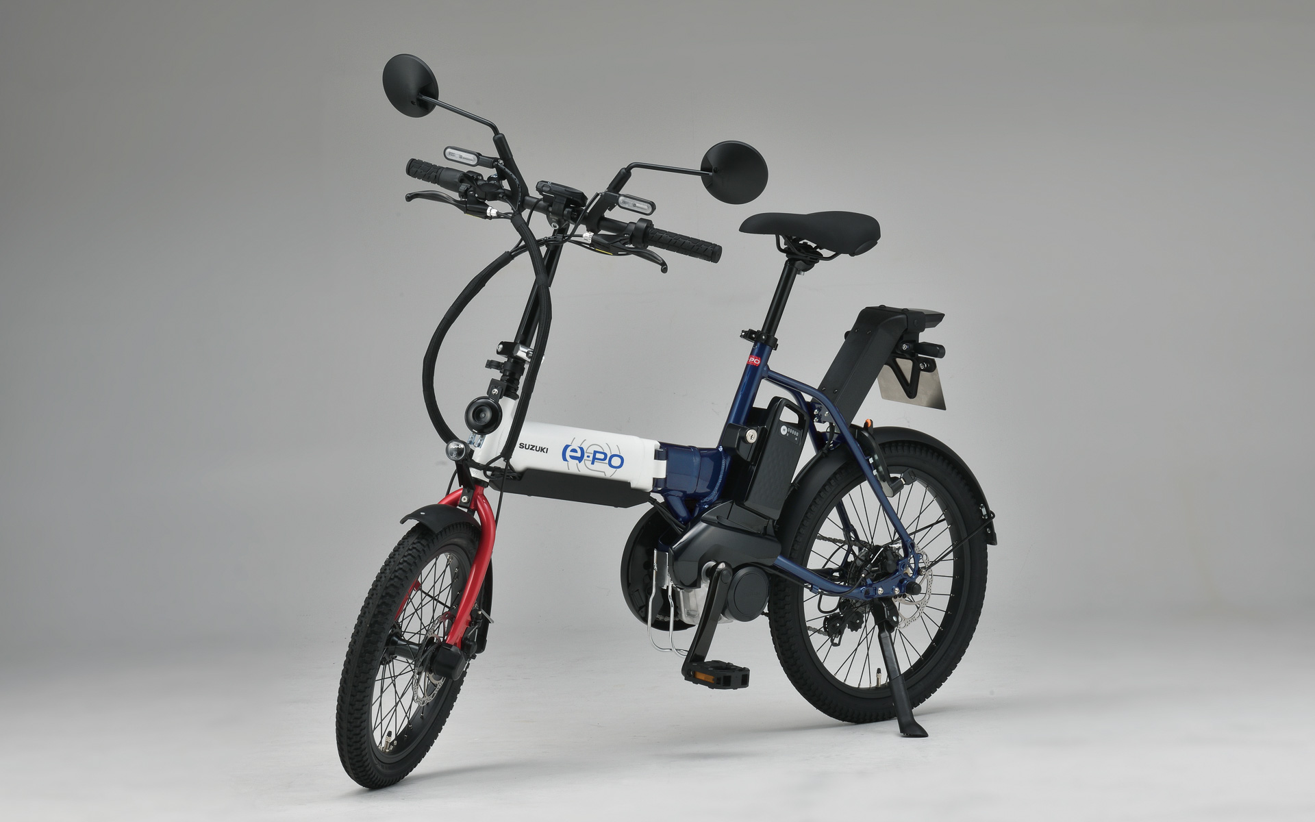 ペダル付折り畳み電動バイク「e-PO」