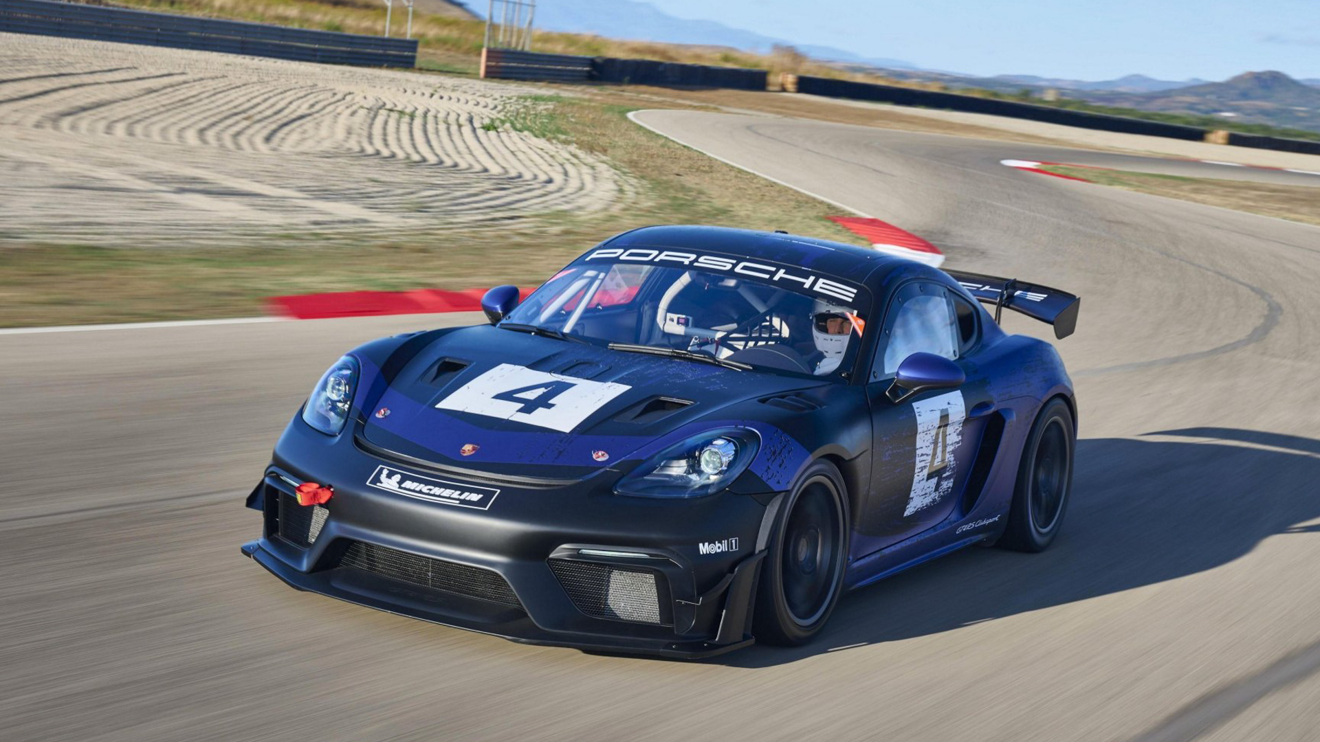  ポルシェ 718 ケイマン GT4 クラブスポーツ