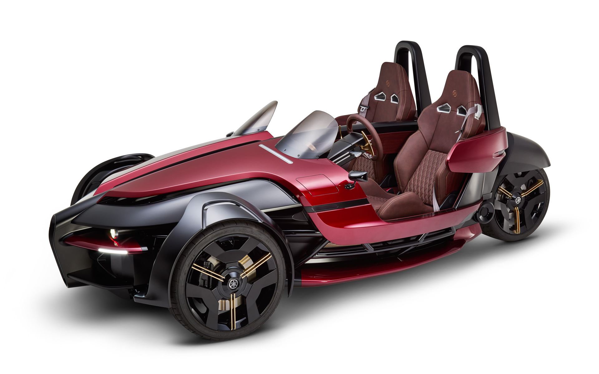 TRICERA proto（トライセラ プロト：参考出展車）