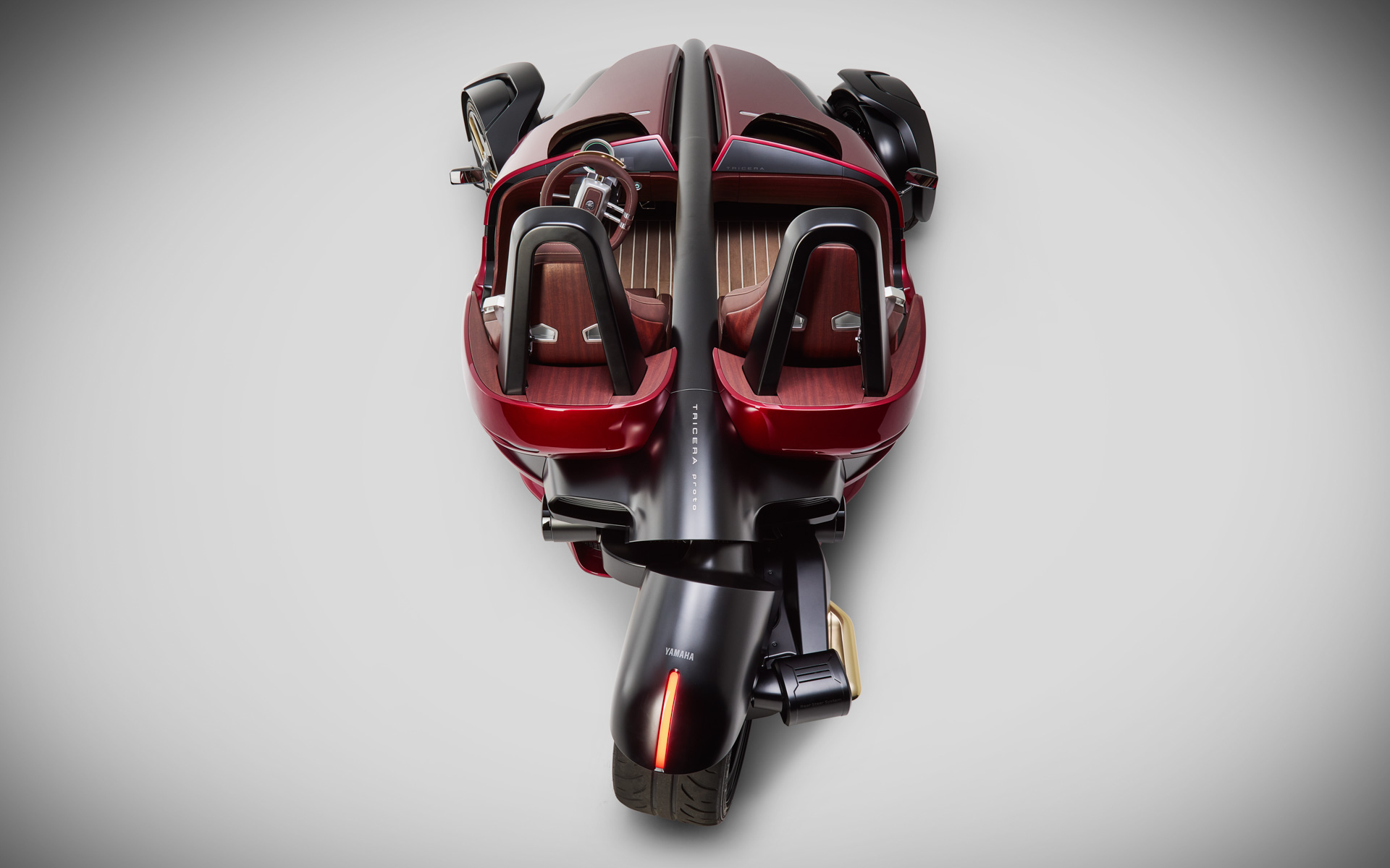 TRICERA proto（トライセラ プロト：参考出展車）