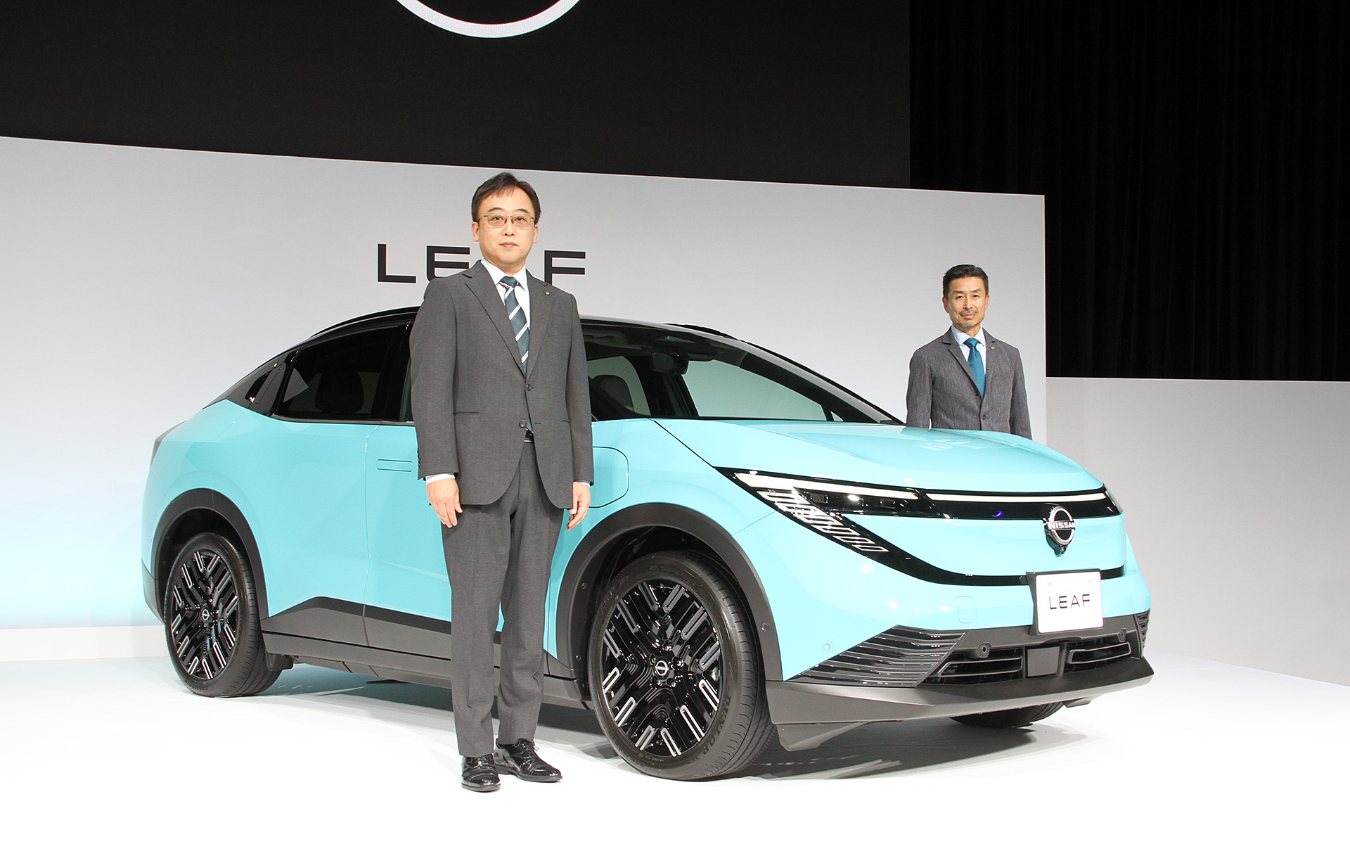 新型「リーフ」の発表会を開催