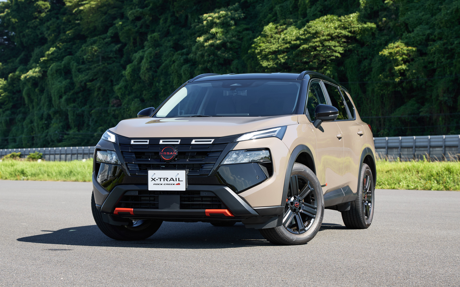 日産エクストレイル「ROCK CREEK」