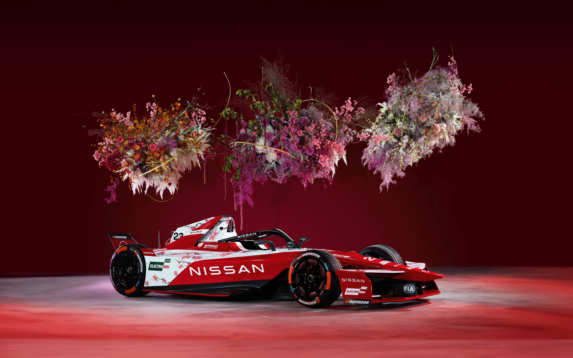 ABB FIAフォーミュラE世界選手権シーズン11（2024/25）から適用されるGEN3 Evoレギュレーションに対応したデザインのマシン（レプリカ）