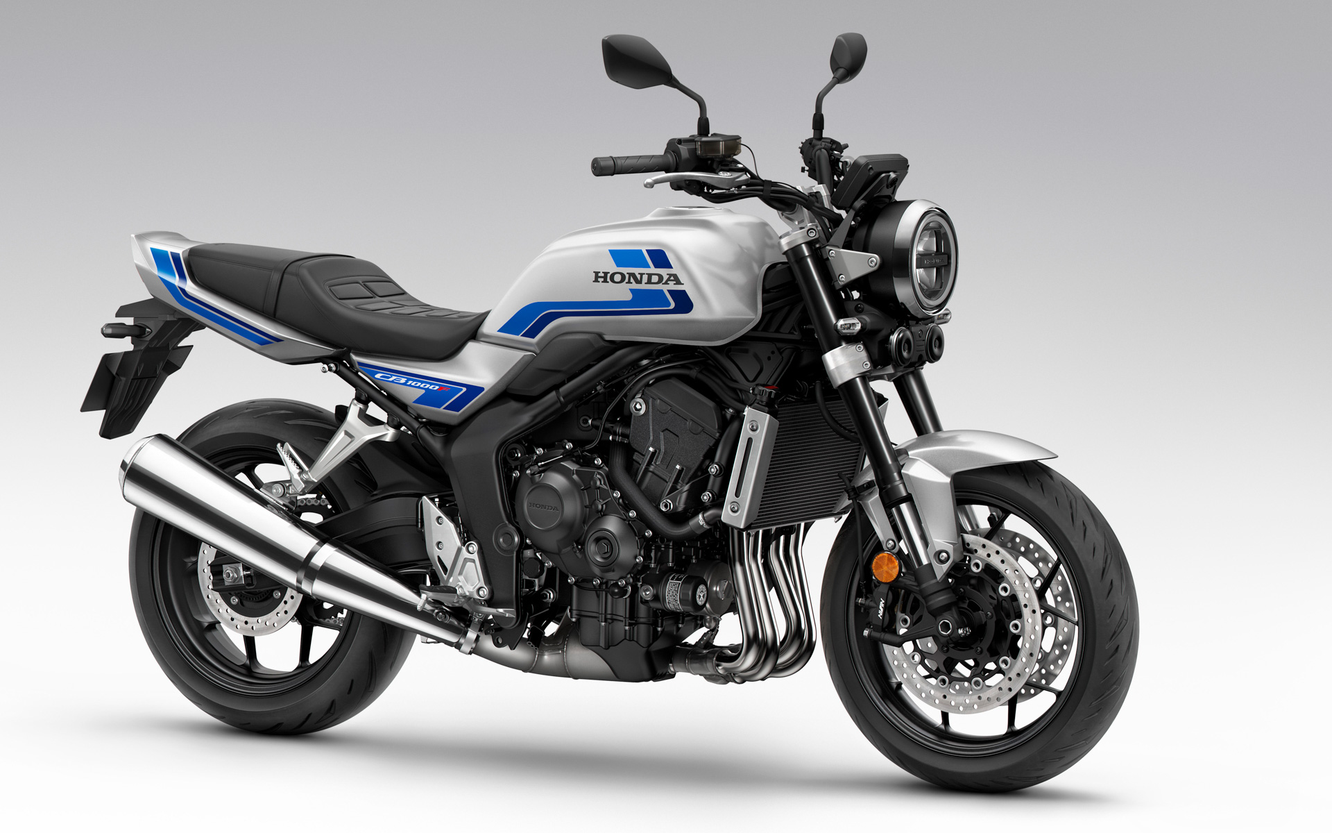 CB1000F ウルフシルバーメタリック（ブルーストライプ）