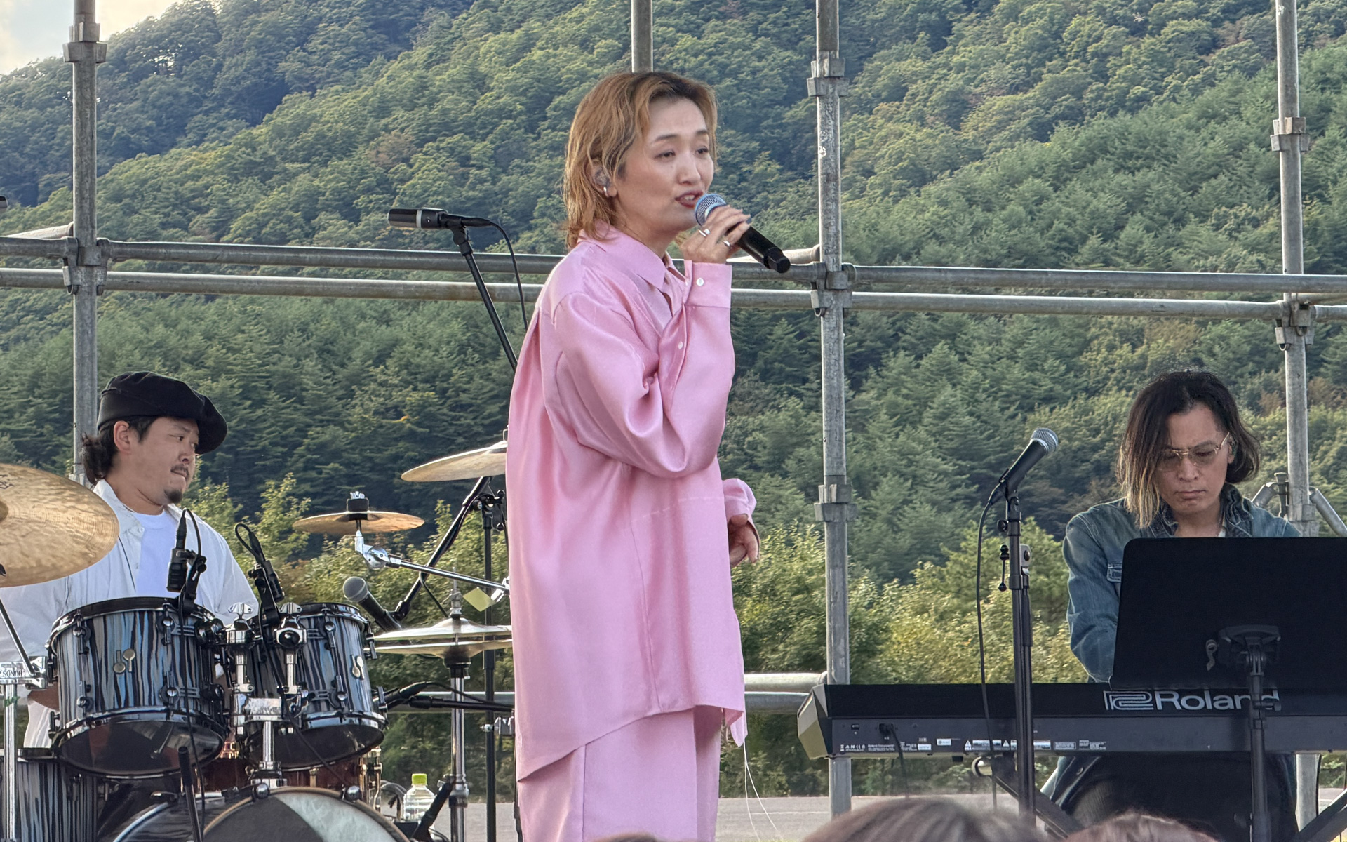 シンガーソングライターRUNG HYANGさんらによるステージイベントも展開された