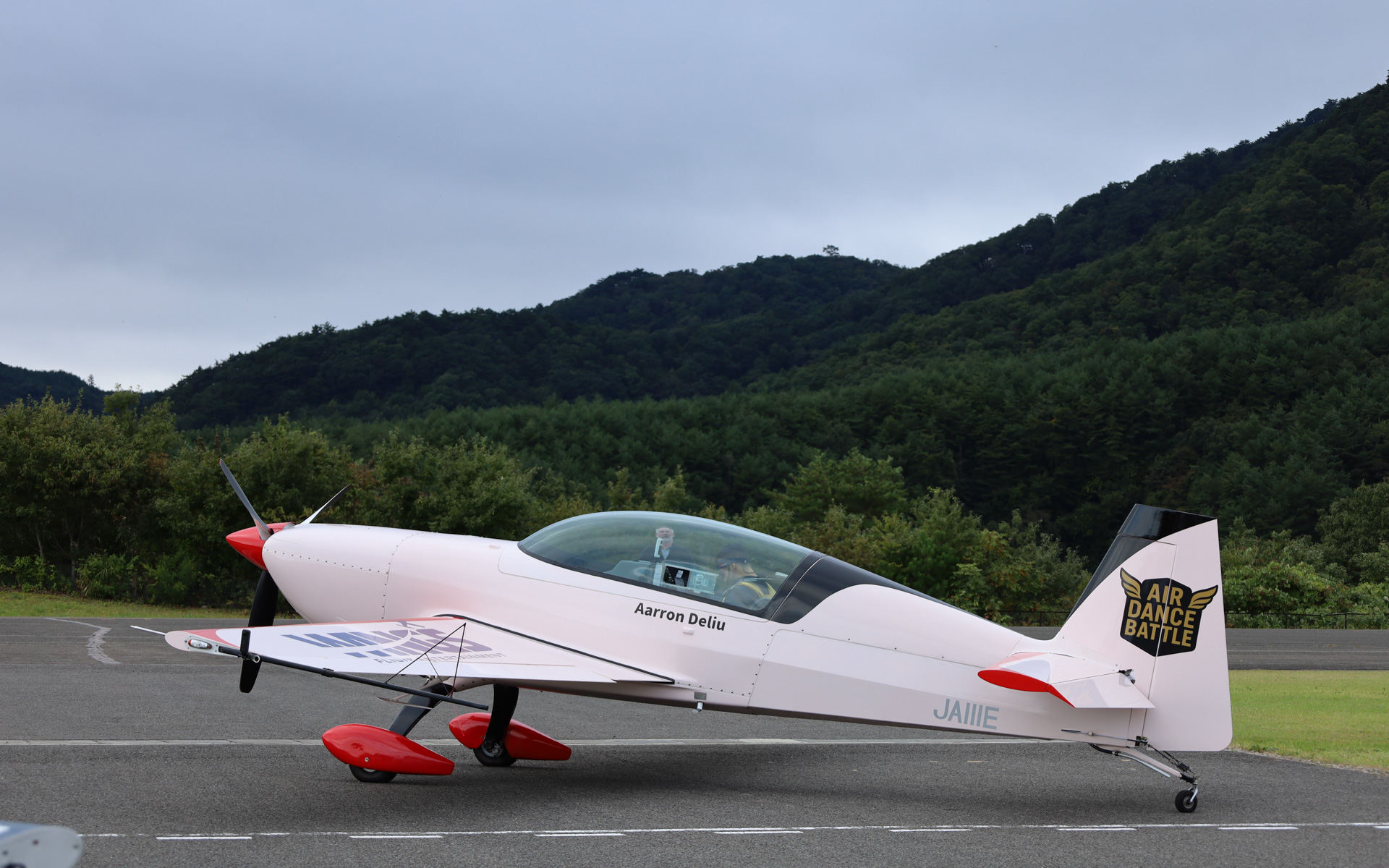 デリュー選手が使用した機体