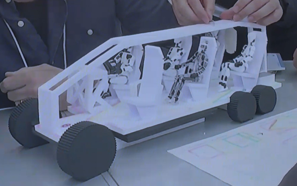 構造を豊田章男会長に相談