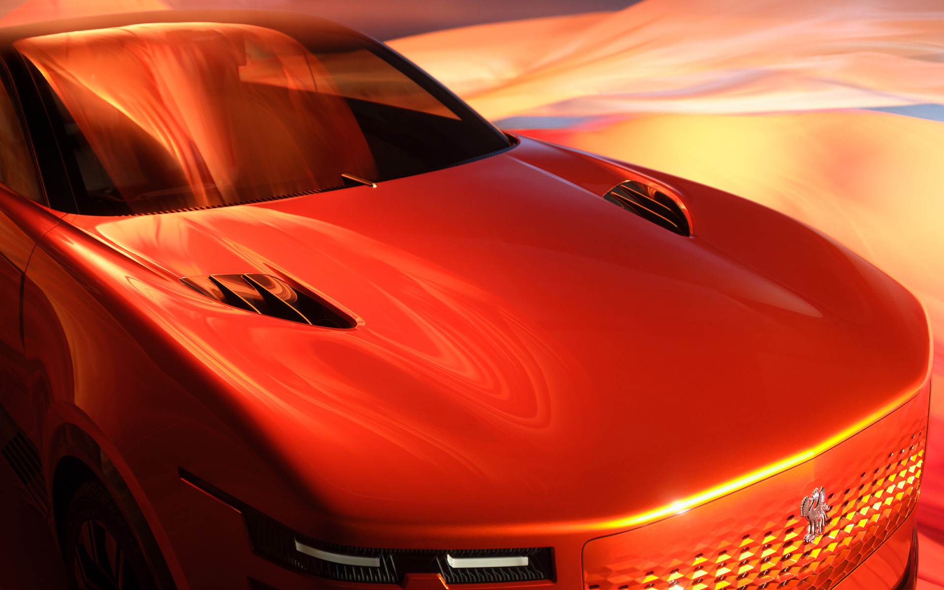 ボンネットの両側にはエアアウトレットが。この下に収まるエンジンは何？