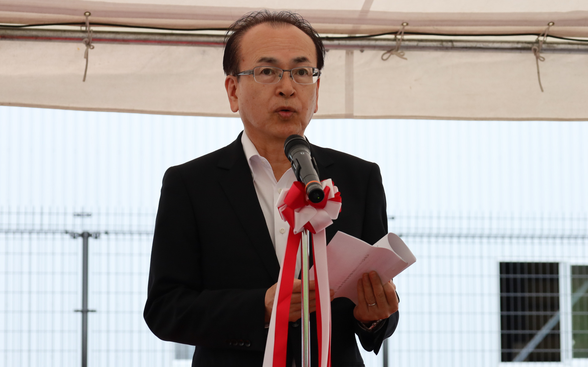 出発式に出席した大熊町長の吉田淳氏