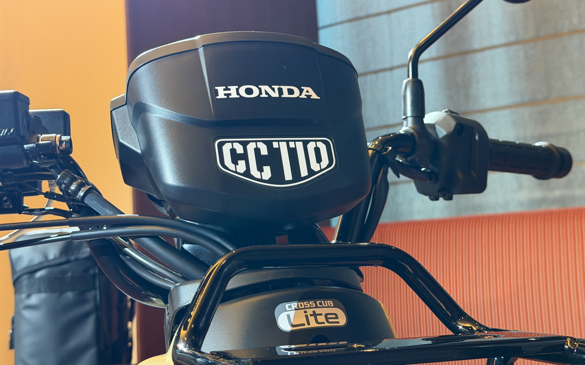 Lite ロゴが追加される