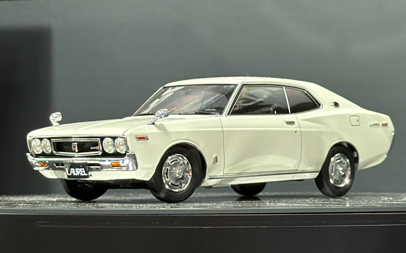 日産ローレル　１９７２年式　ブタケツ　１／２４ 日産ローレル 1972年式 ブタケツ 1／24 日産ローレル