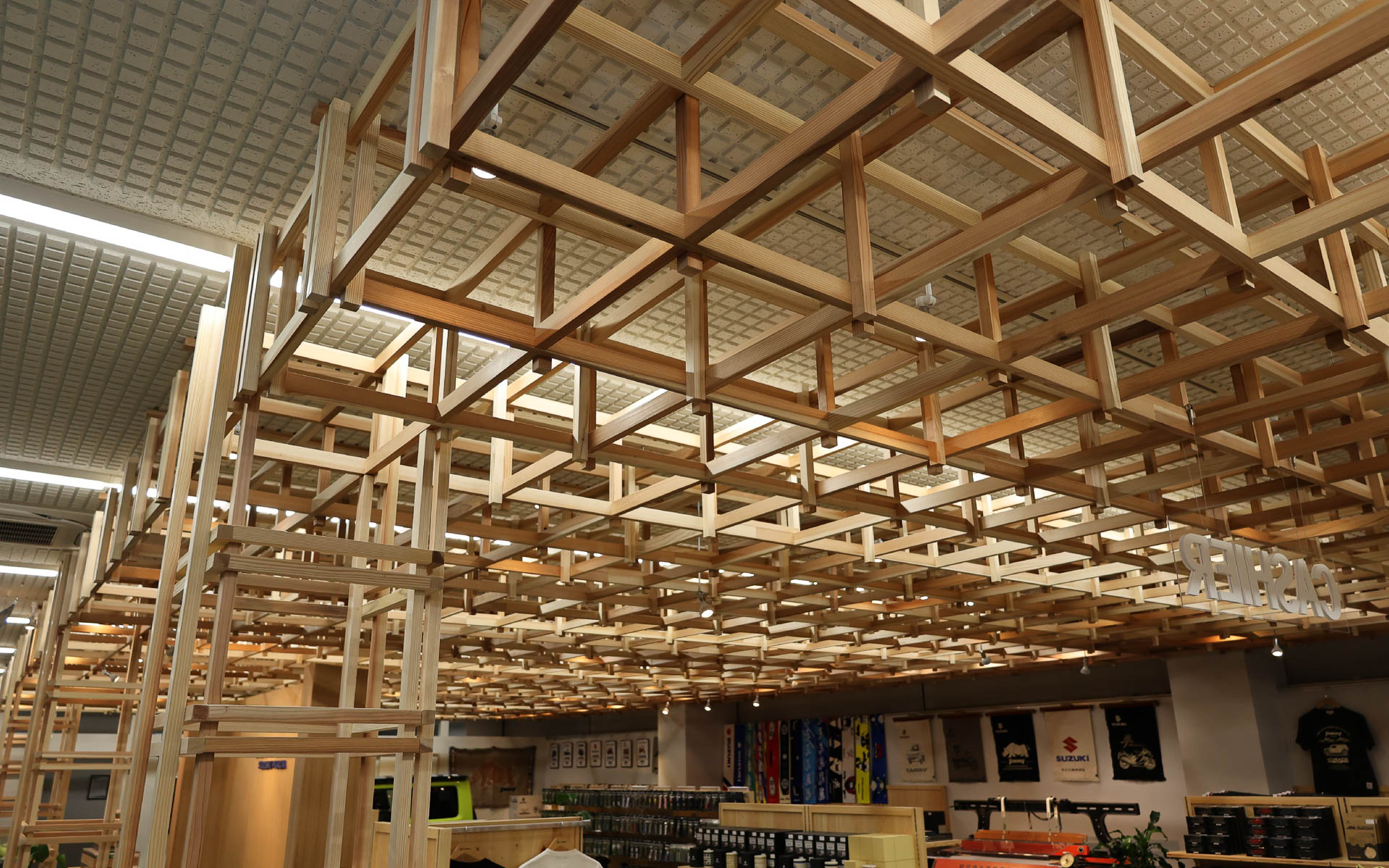 天竜スギの木組み