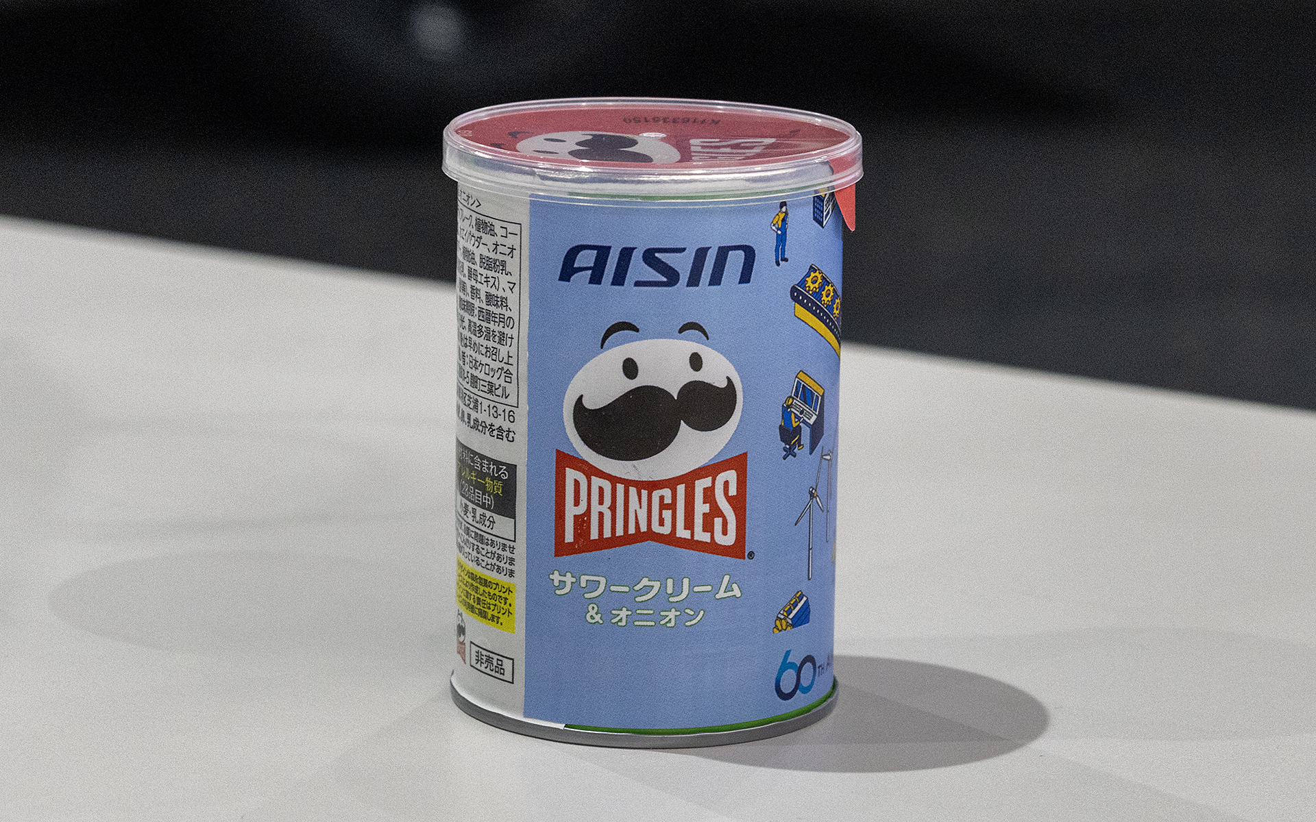 アイシンブースでアンケートに回答すると、こちらのお菓子をプレゼントするとのこと。数に限りがあるかもしれないので、そこはご了承いただければと思う