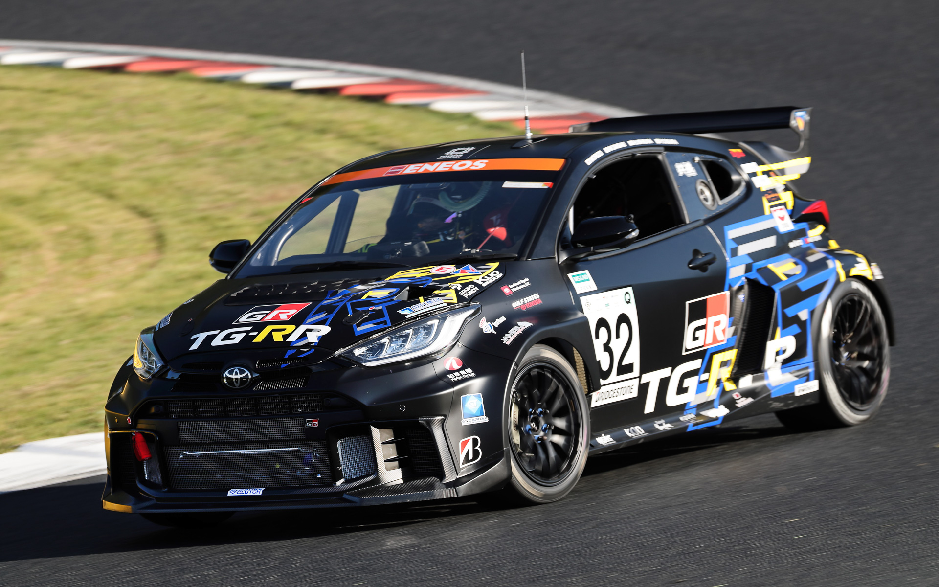 岡山国際サーキットを走る「GRヤリスMコンセプト」