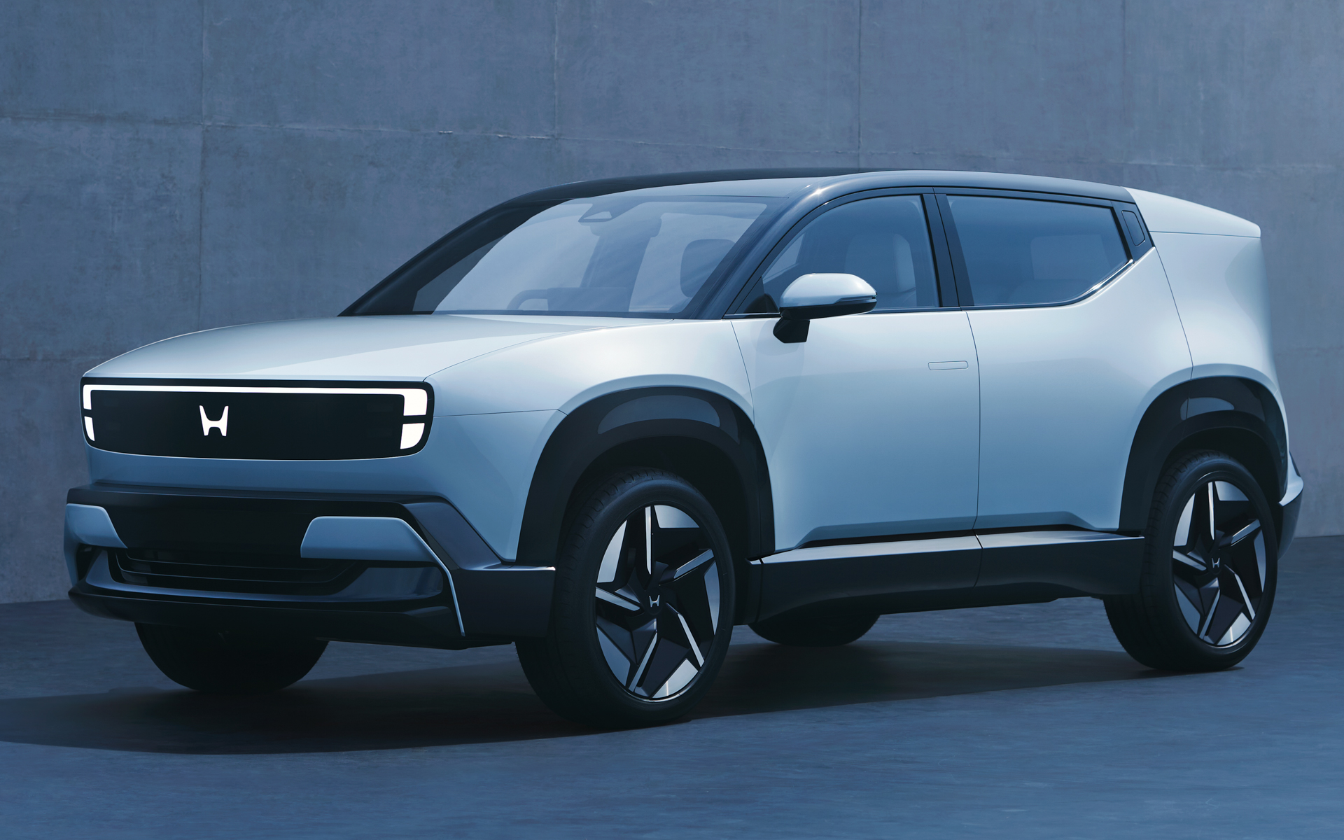 次世代バッテリEV「Honda 0 α（プロトタイプ）」