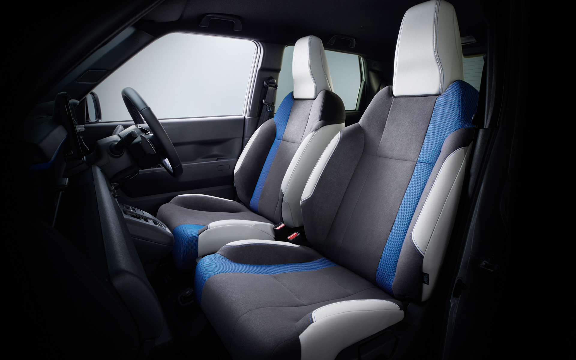 小型BEV（バッテリ電気自動車）「Super ONE Prototype」のインテリア