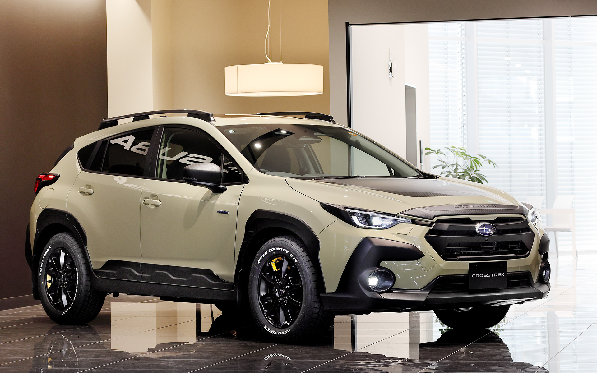 特別仕様車「クロストレック WILDERNESS Edition」。写真はプロトタイプとなるため、量産仕様とは一部装備が異なっている