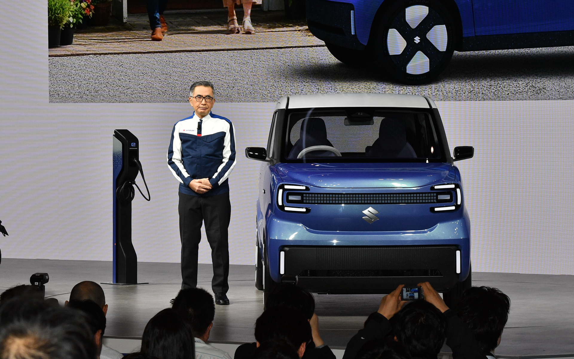 新型BEV「Vision e-Sky」