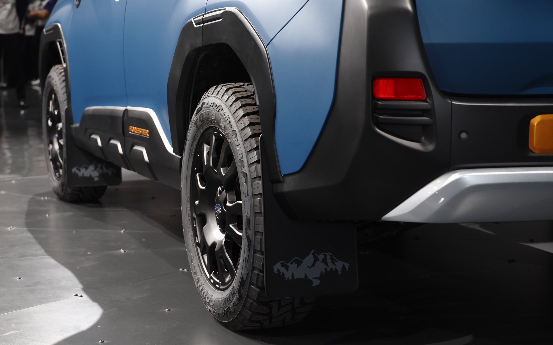 マッドフラップも採用している