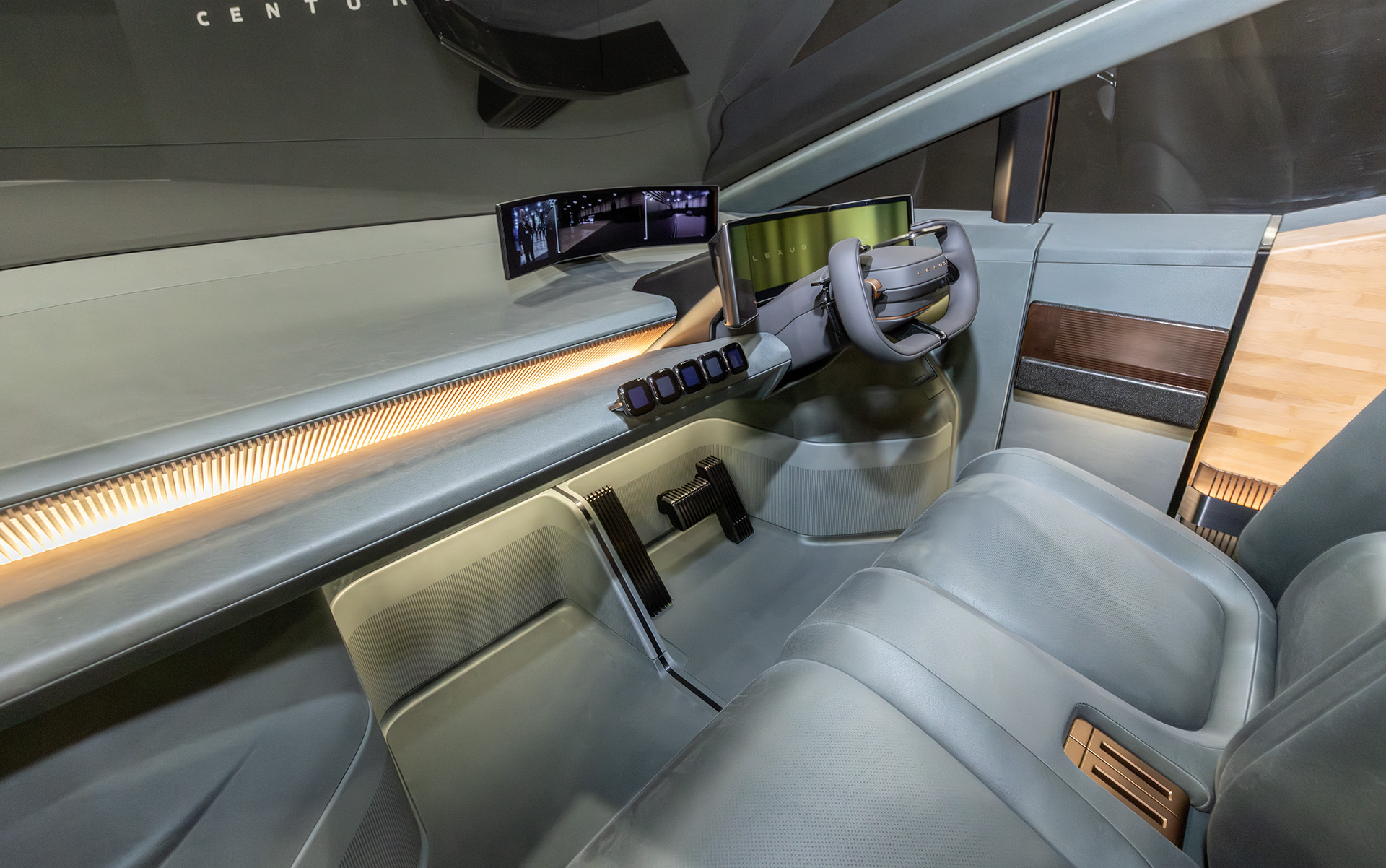 コクピットまわり