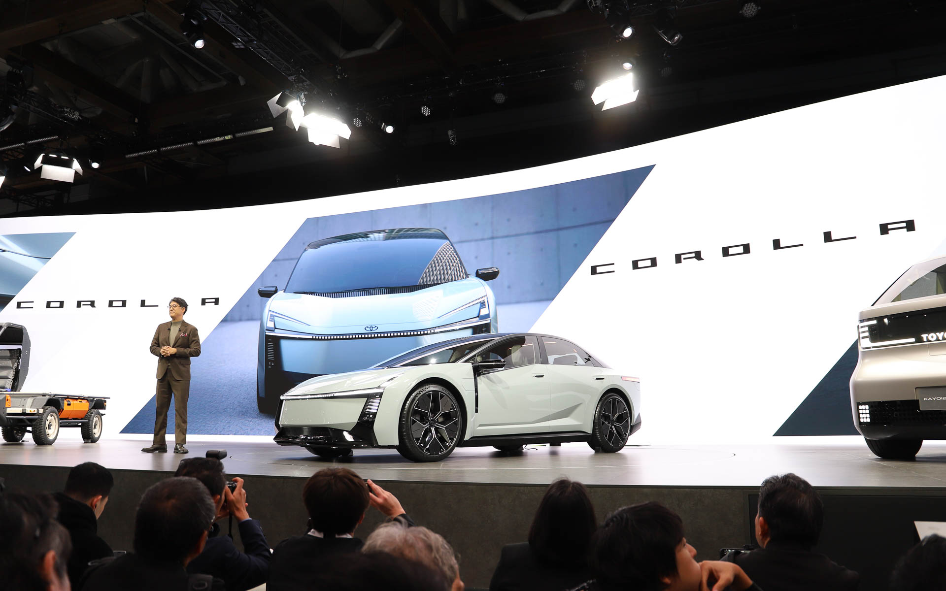 カローラは、BEV、PHEV、ICEなど、どんなパワートレーンでも乗りたくなるクルマにするための発明が詰まっているという