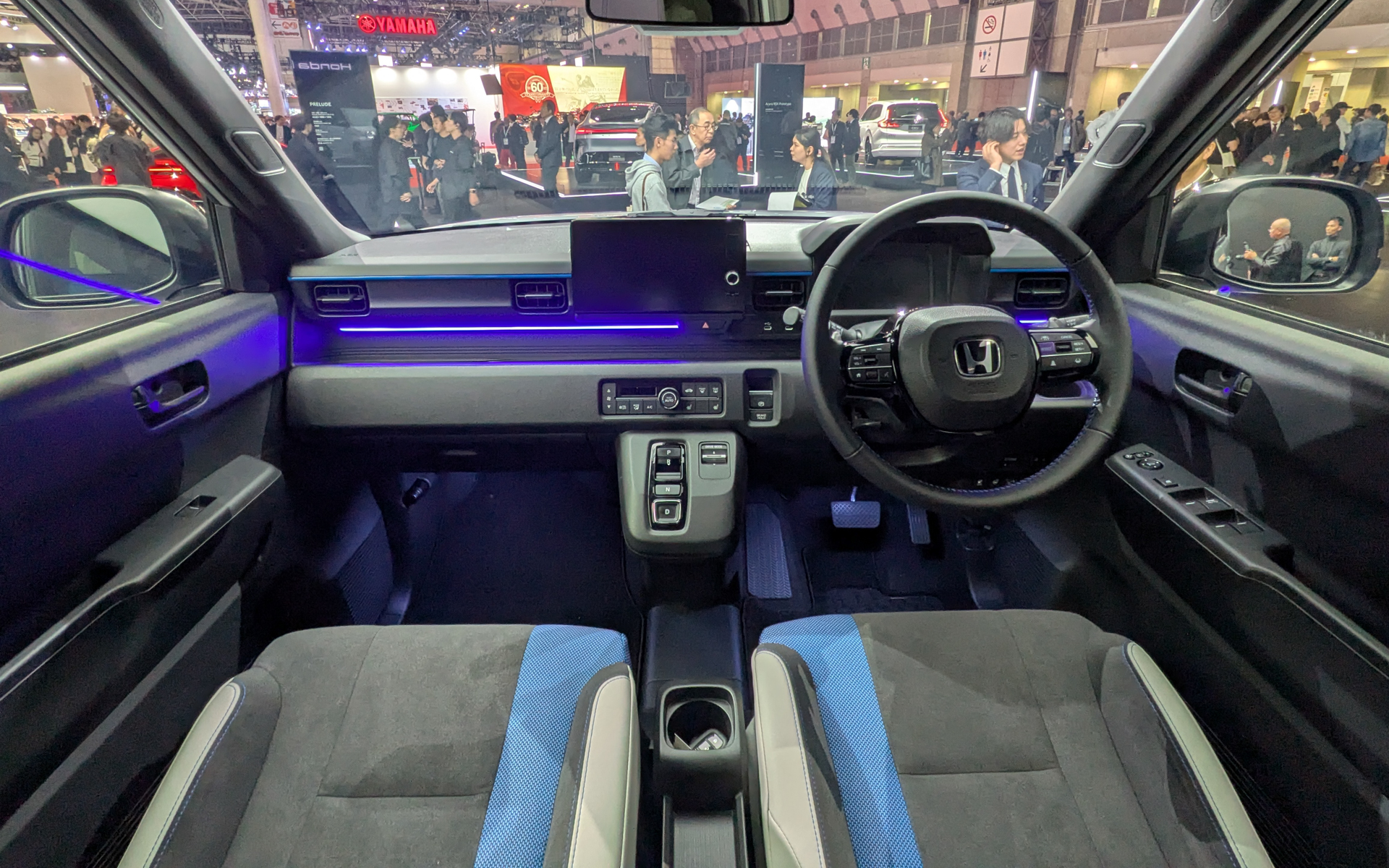 Super ONE Prototypeのインテリア