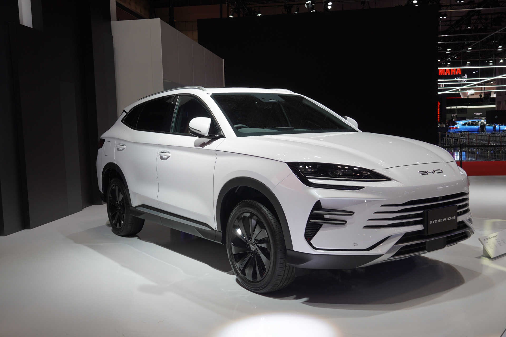 展示されたシーライオン6。すでに発売されているシーライオン7よりもひとまわり小さいSUVとなる