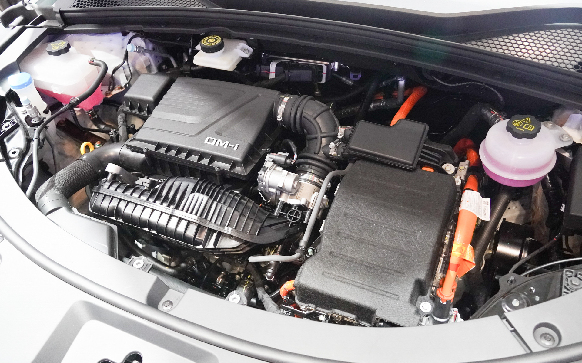 エンジンルーム