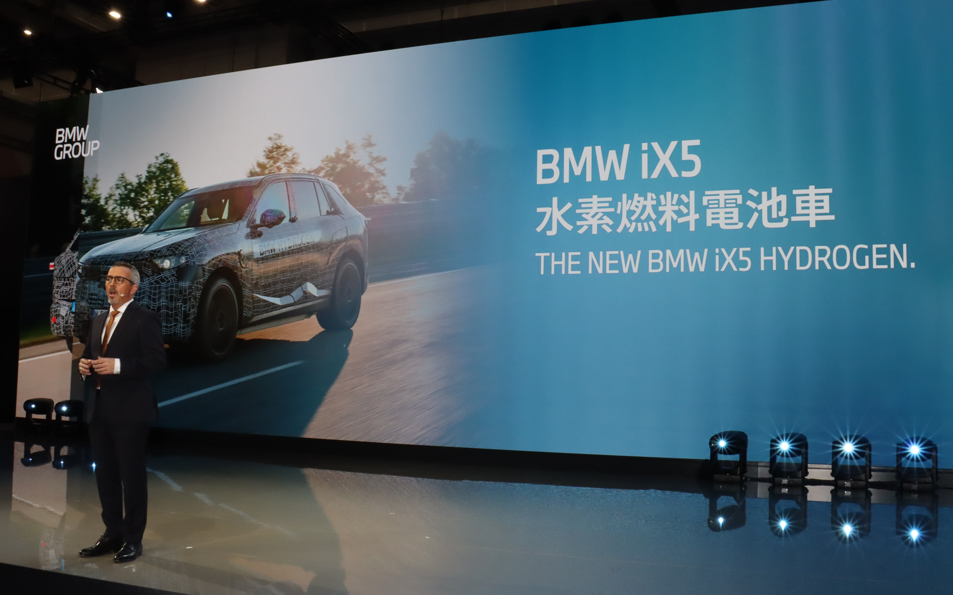 新しいiX5は5種類のパワートレーンオプションを用意するモデルとなる