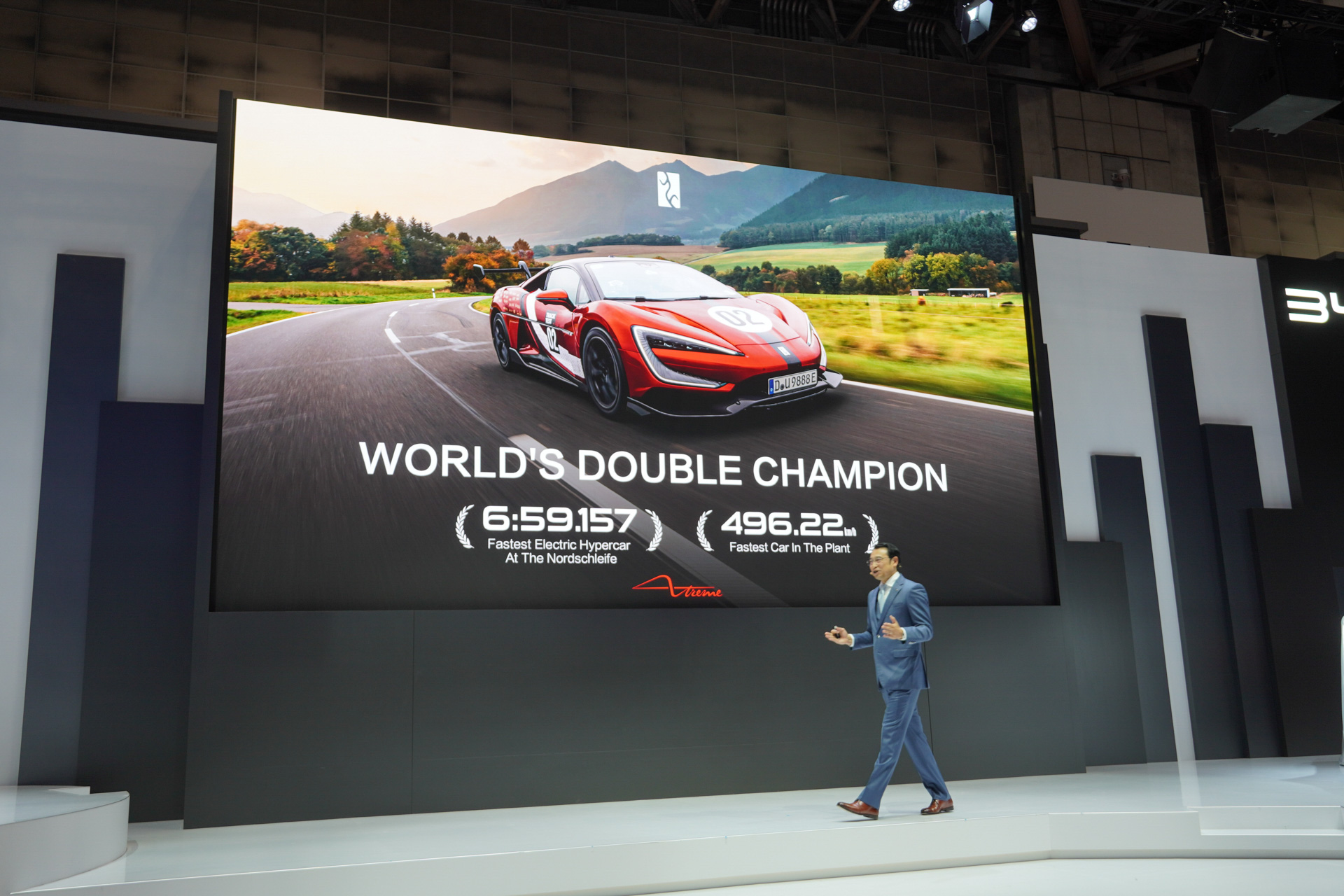 量産型EVで過去最高の496.22km/hを記憶した「YANGWANG U9 Xtreme」