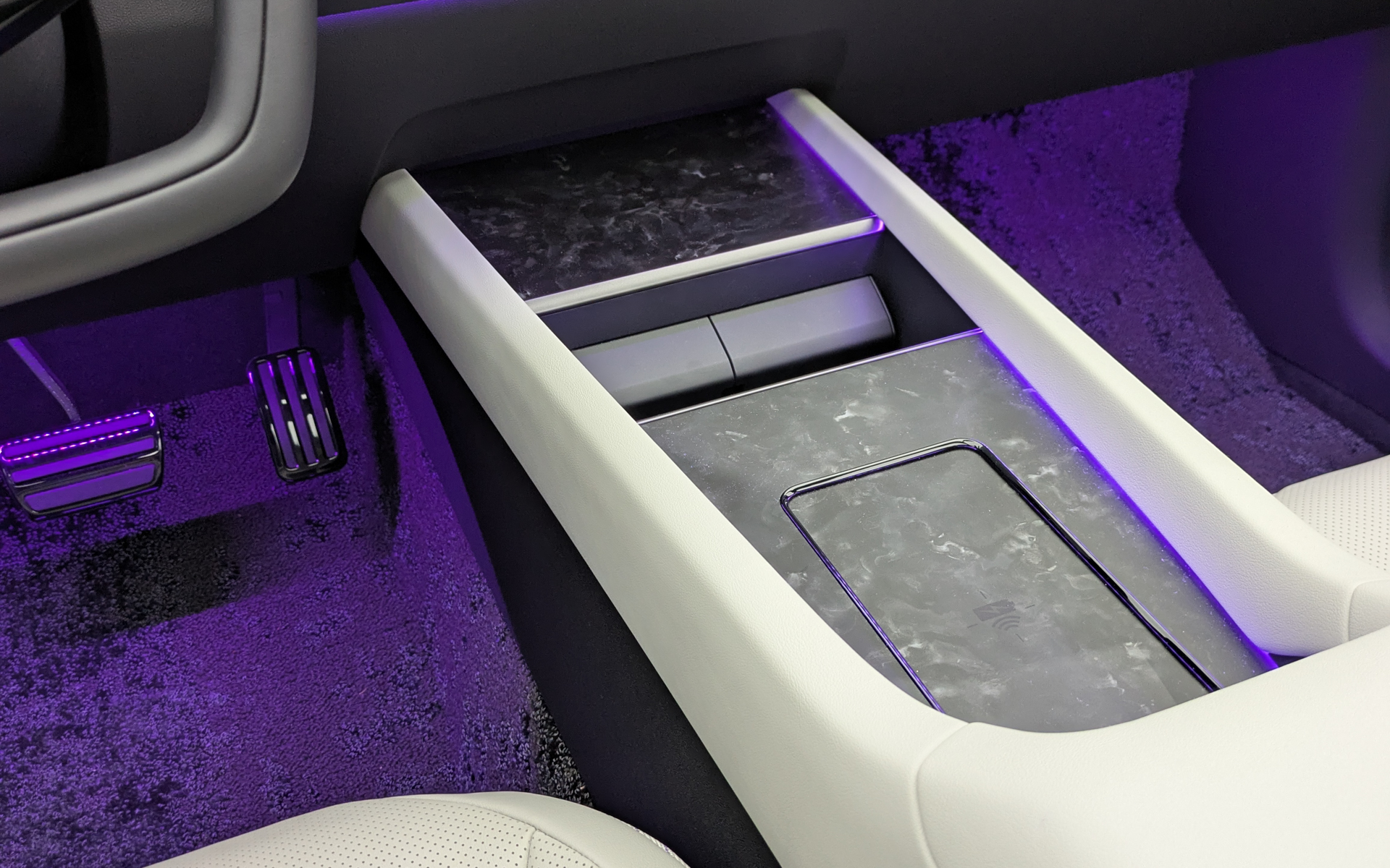 センターコンソール