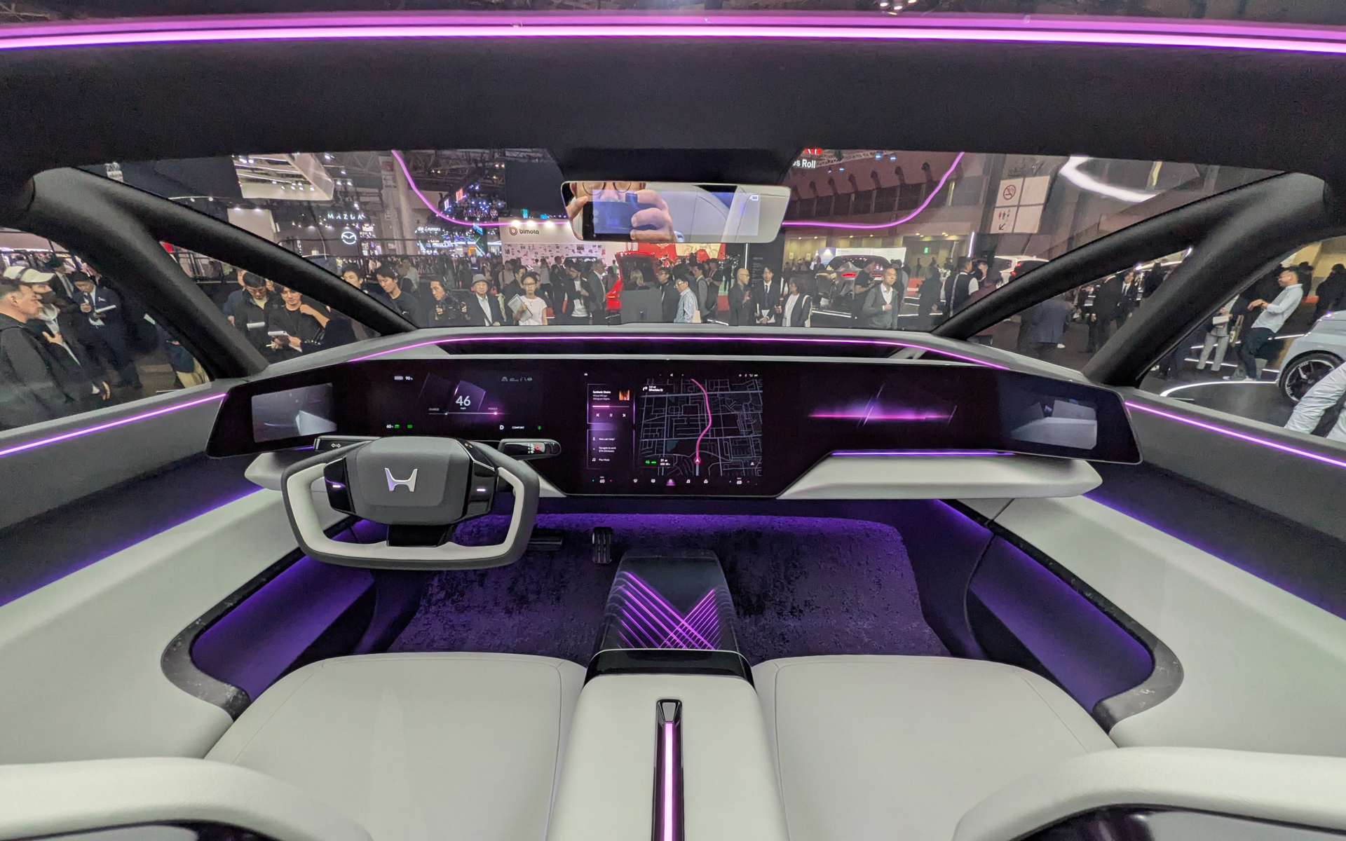 「Honda 0 サルーン」のインテリア