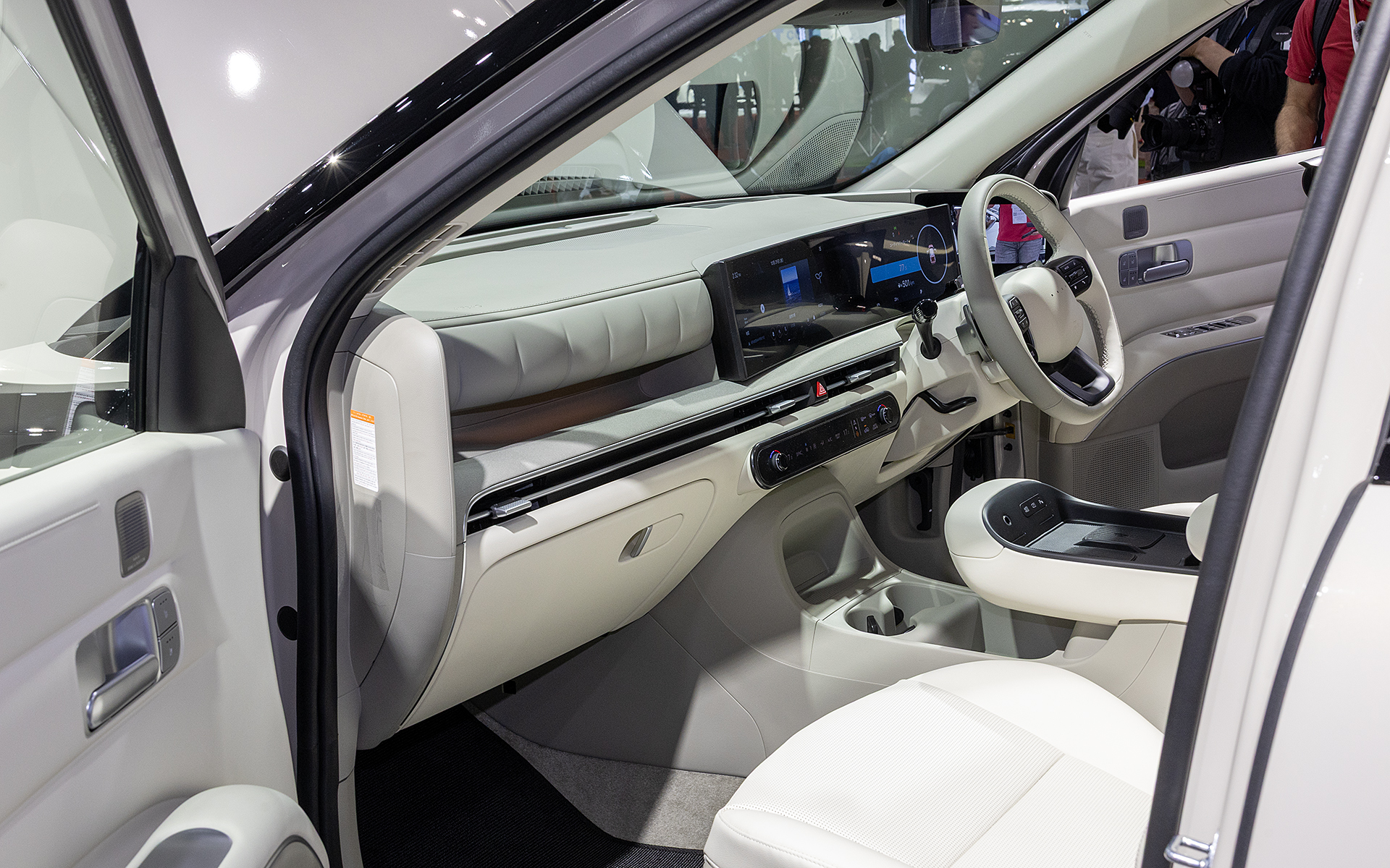 インテリアは高級感のある作りとなっている