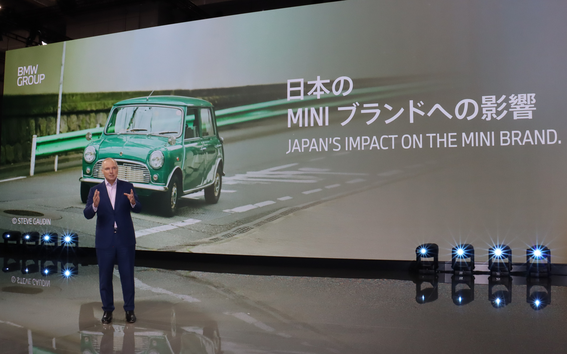 MINIブランドと日本の結びつきについて語るゴラー氏