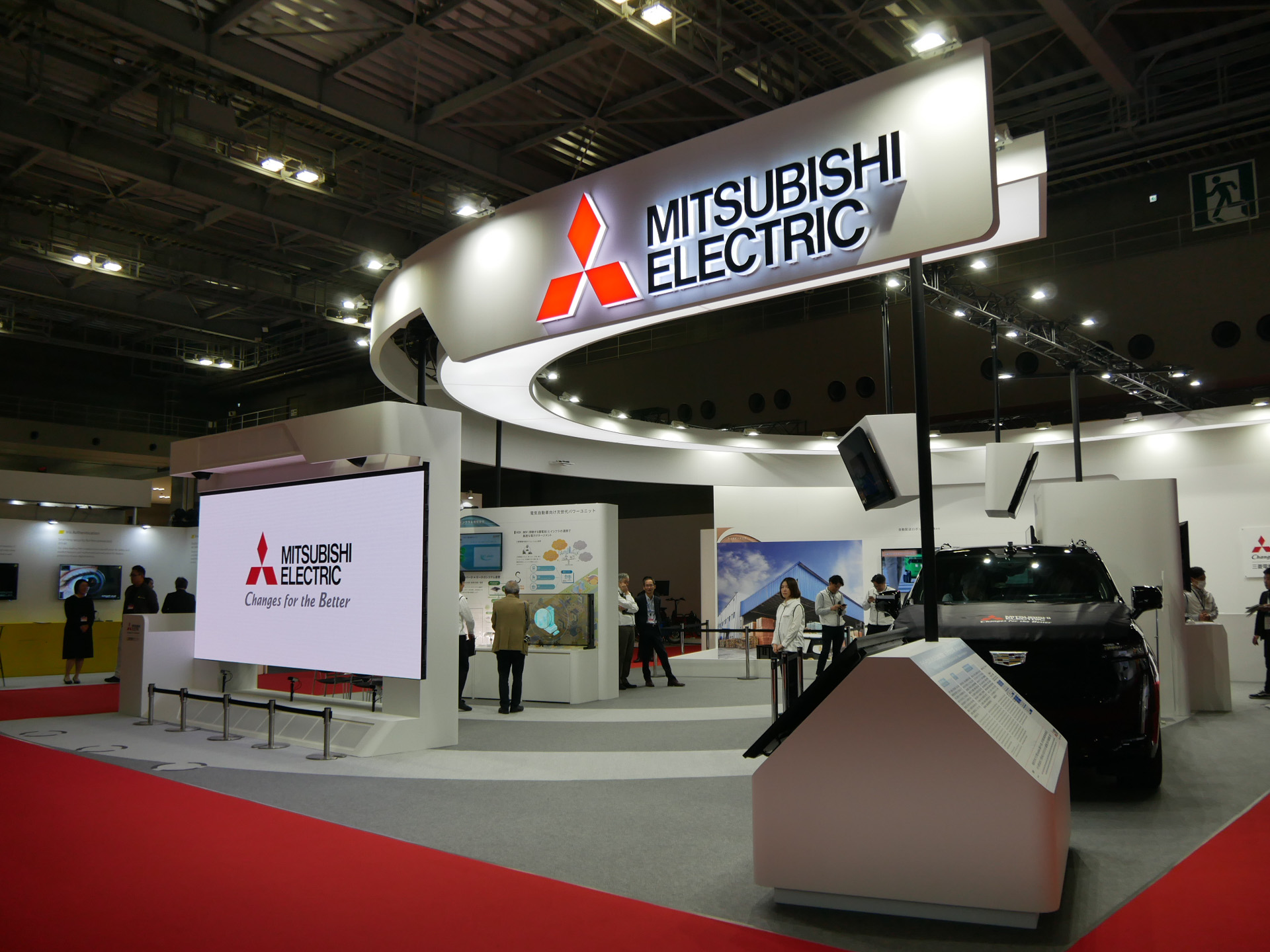 三菱電機モビリティのブース