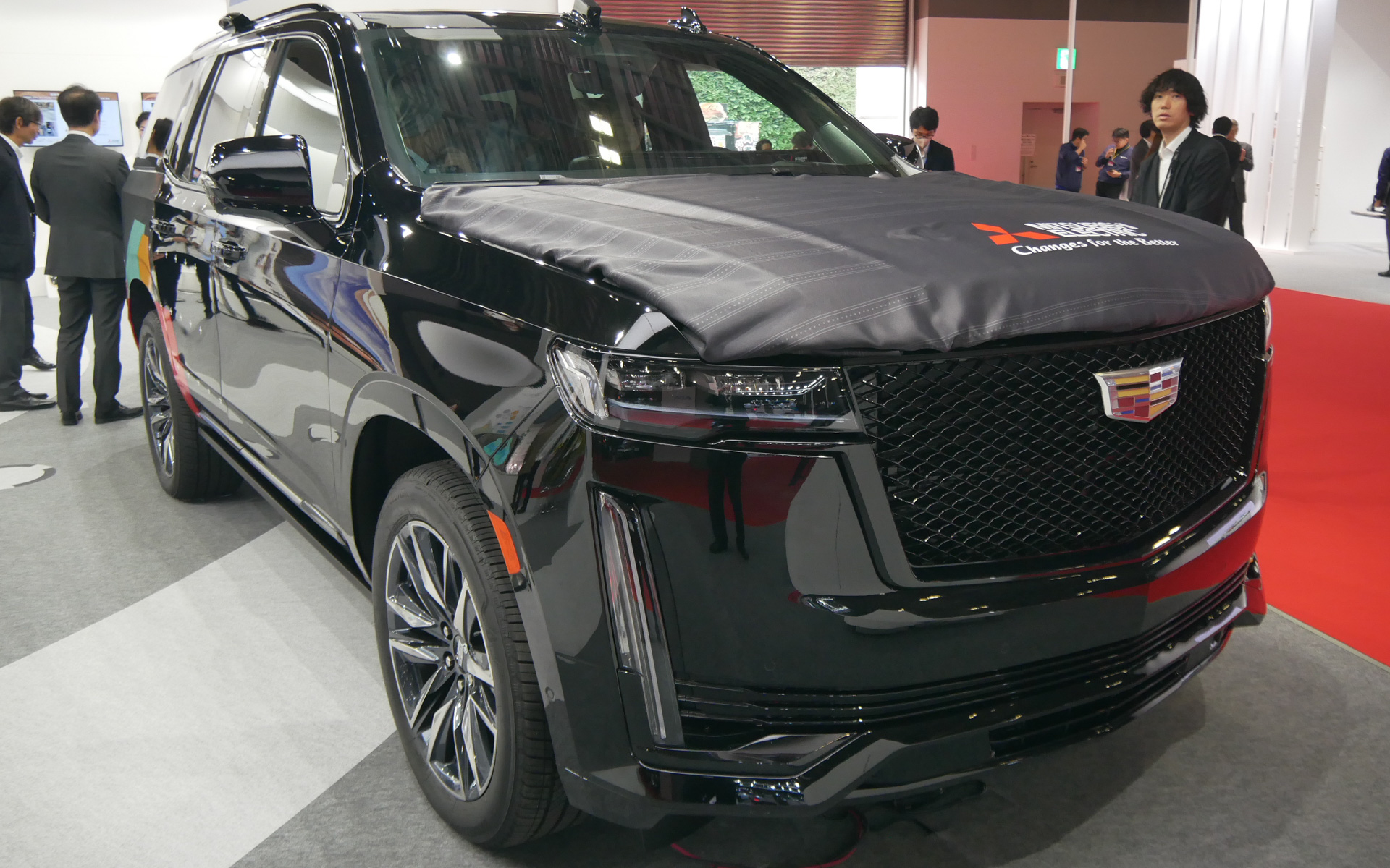 DMSのデモンストレーションに使用したキャデラックのフルサイズSUV「エスカレード」