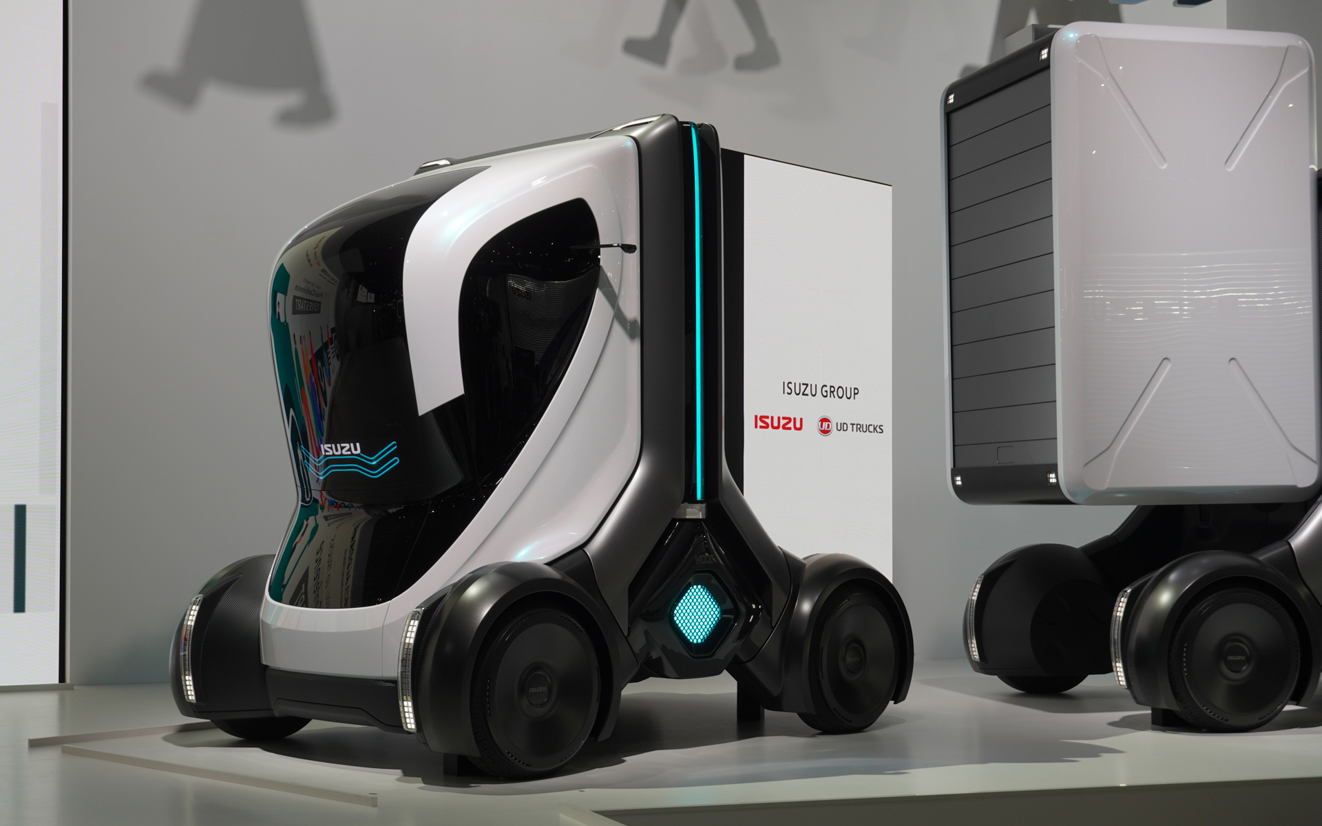 VCCCのフレーム。フレーム間に荷物などを積むことでさまざまなものを積むことができ、隊列走行や分離走行も可能