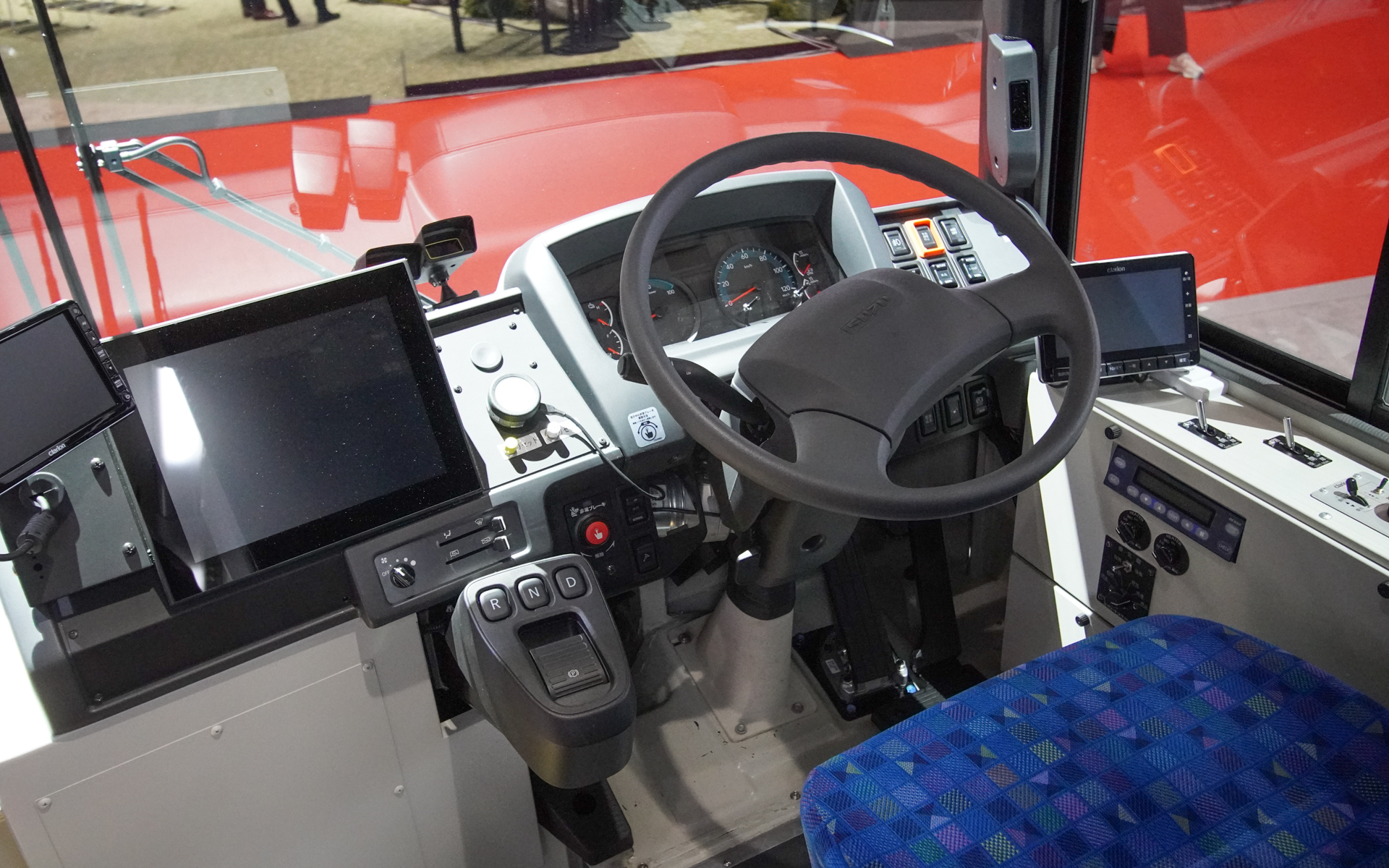 運転席で特に自動運転用に改変はしていないという