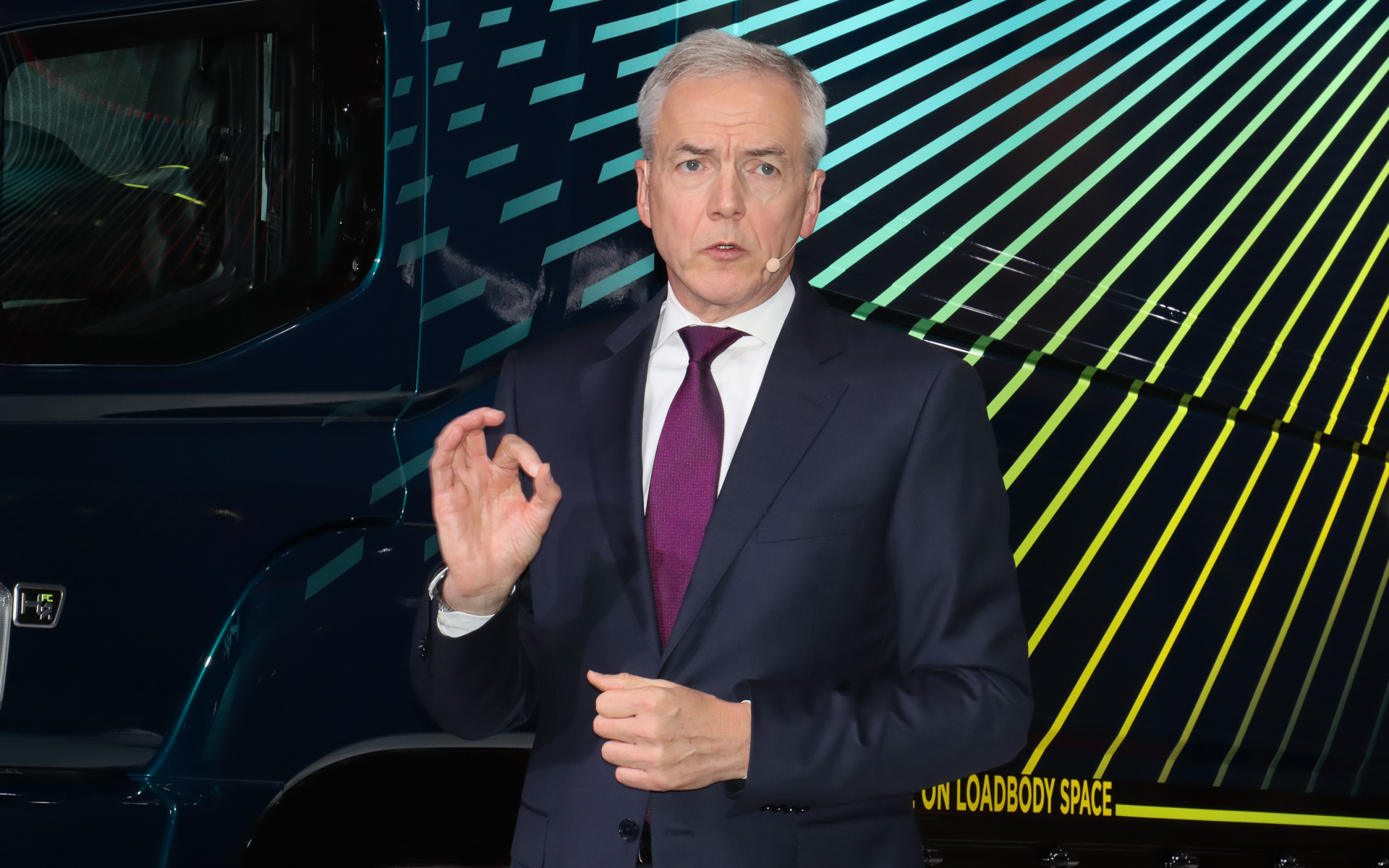 三菱ふそうトラック・バス株式会社 代表取締役社長・CEO カール・デッペン氏