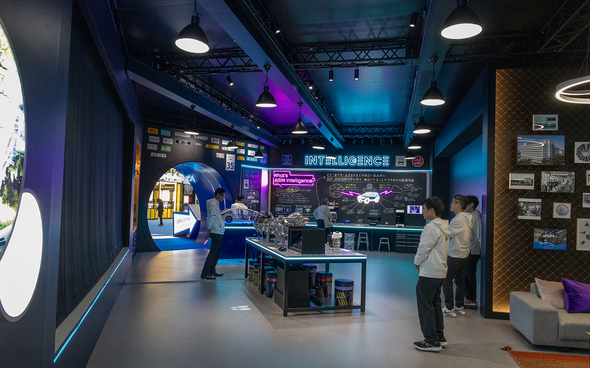 「A’s GARAGE」内の作り