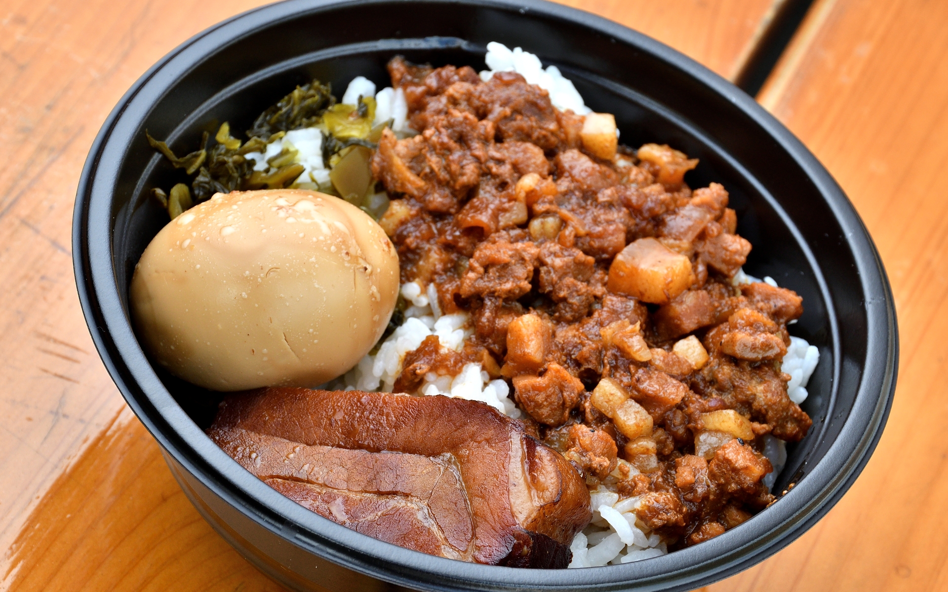 「魯肉飯」1100円