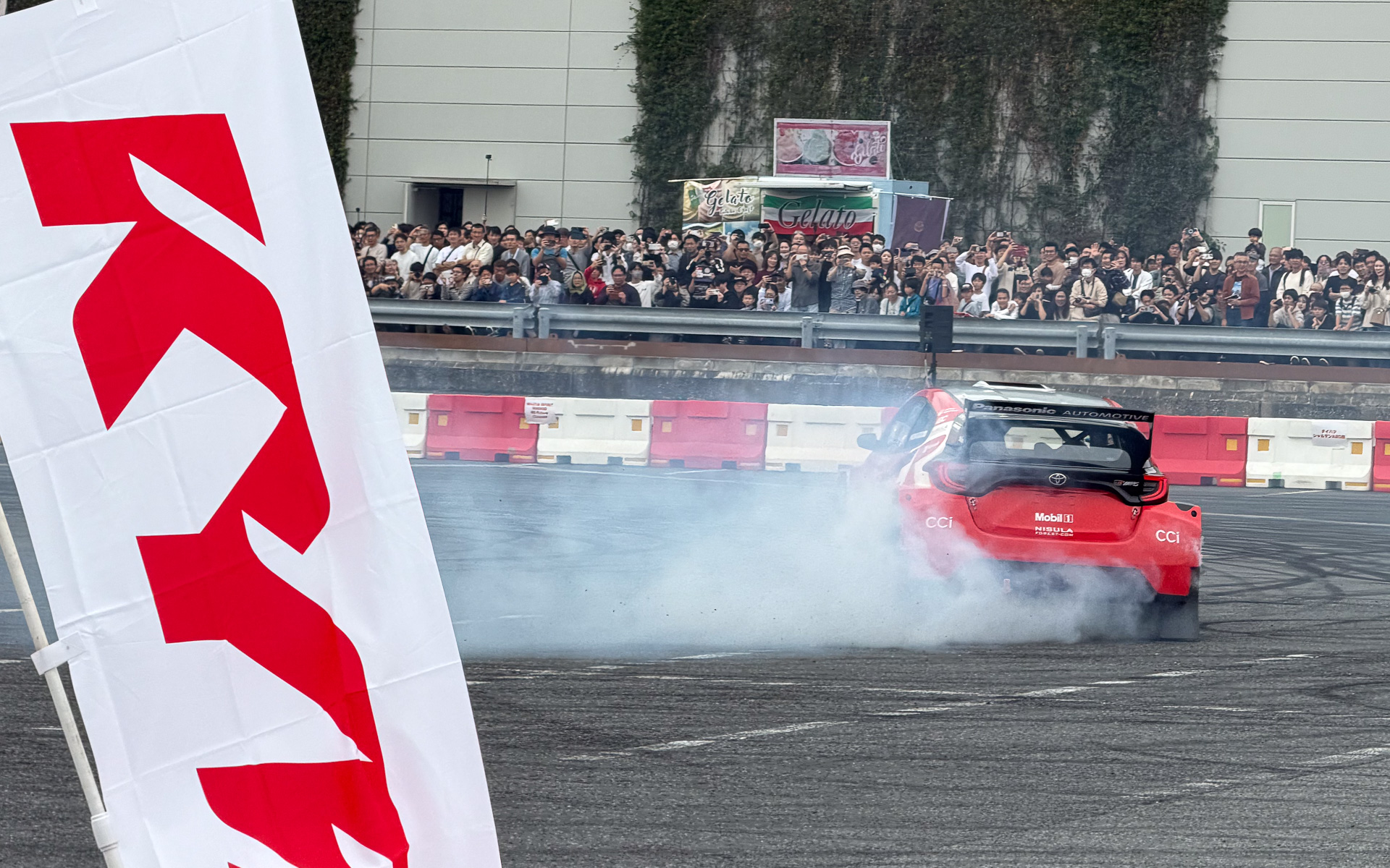 11時45分からはモリゾウ選手としてラリーカーをデモラン