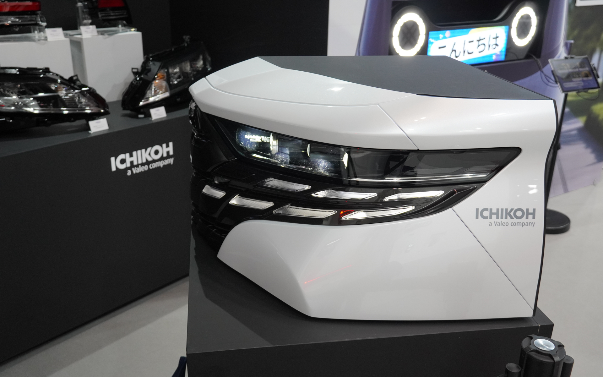 2万ピクセル分割の「HDライティング」は展示、実演を行なっている