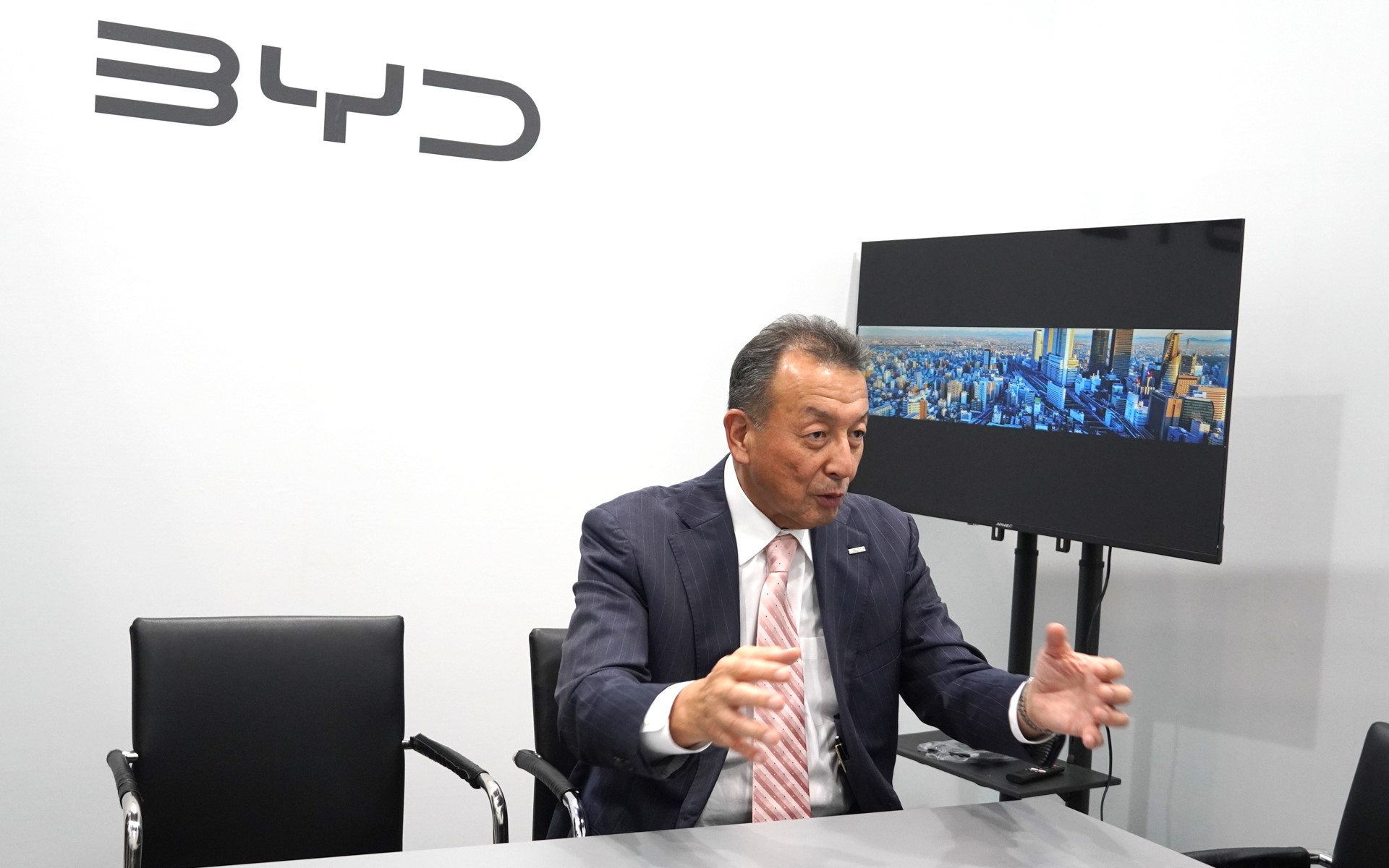 BYD Auto Japan 代表取締役社長 東福寺厚樹氏にインタビューを実施した